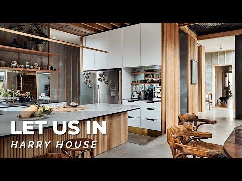 0:05 / 8:05   The Harry House Home Tour | Let Us In | A Grown Up's Treehouse! S01E05