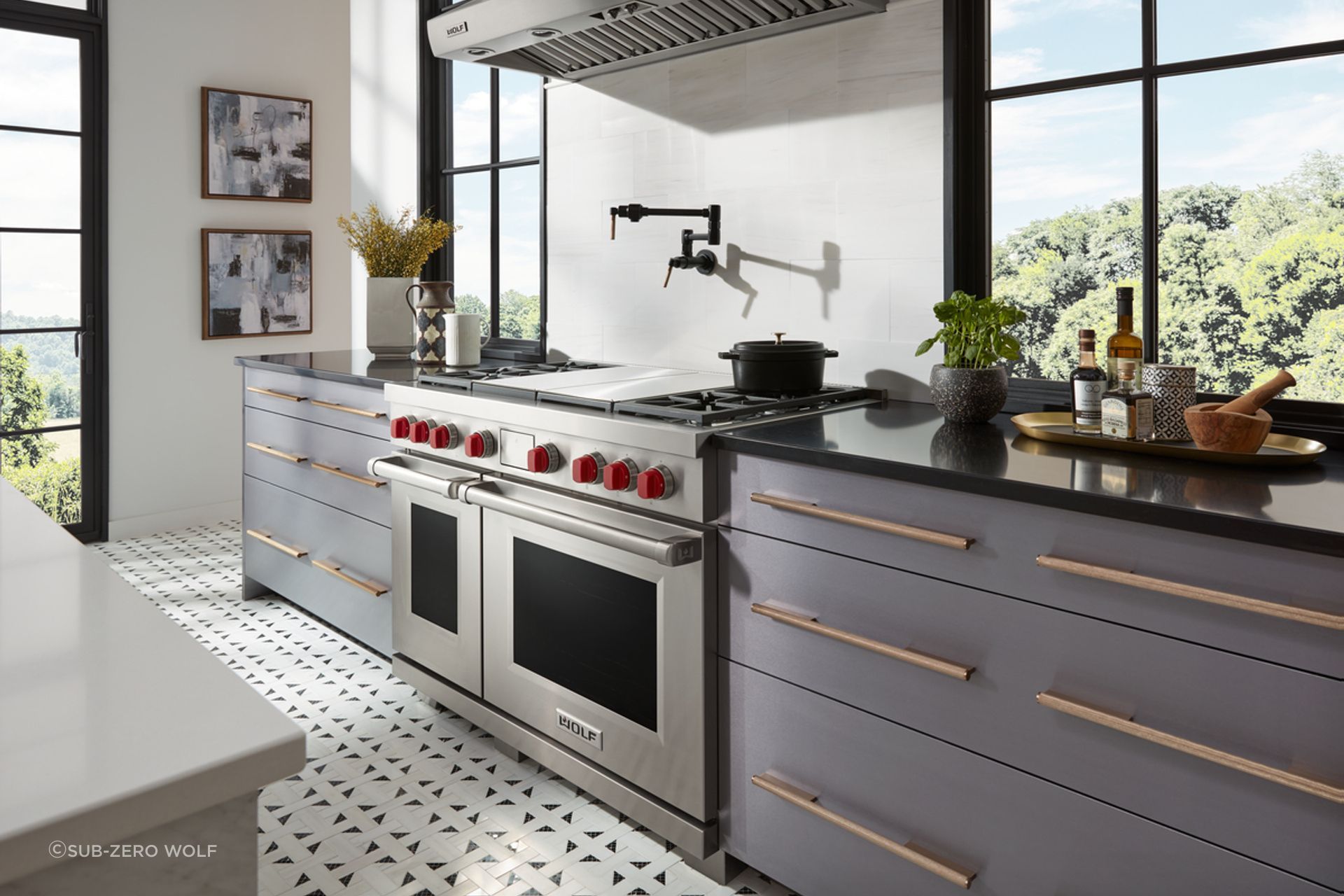 The Wolf Dual Fuel Range combines a gas cooktops with an electric dual convection oven