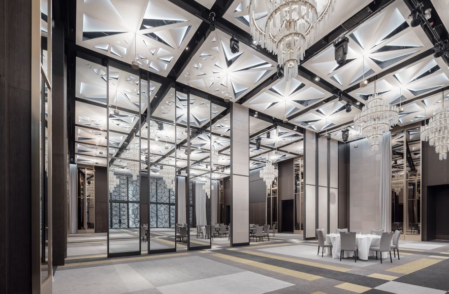 Acoustic Excellence: Häfele Unveils Cutting-Edge Operable Wall Installation at the Iconic Ritz-Carlton, Melbourne