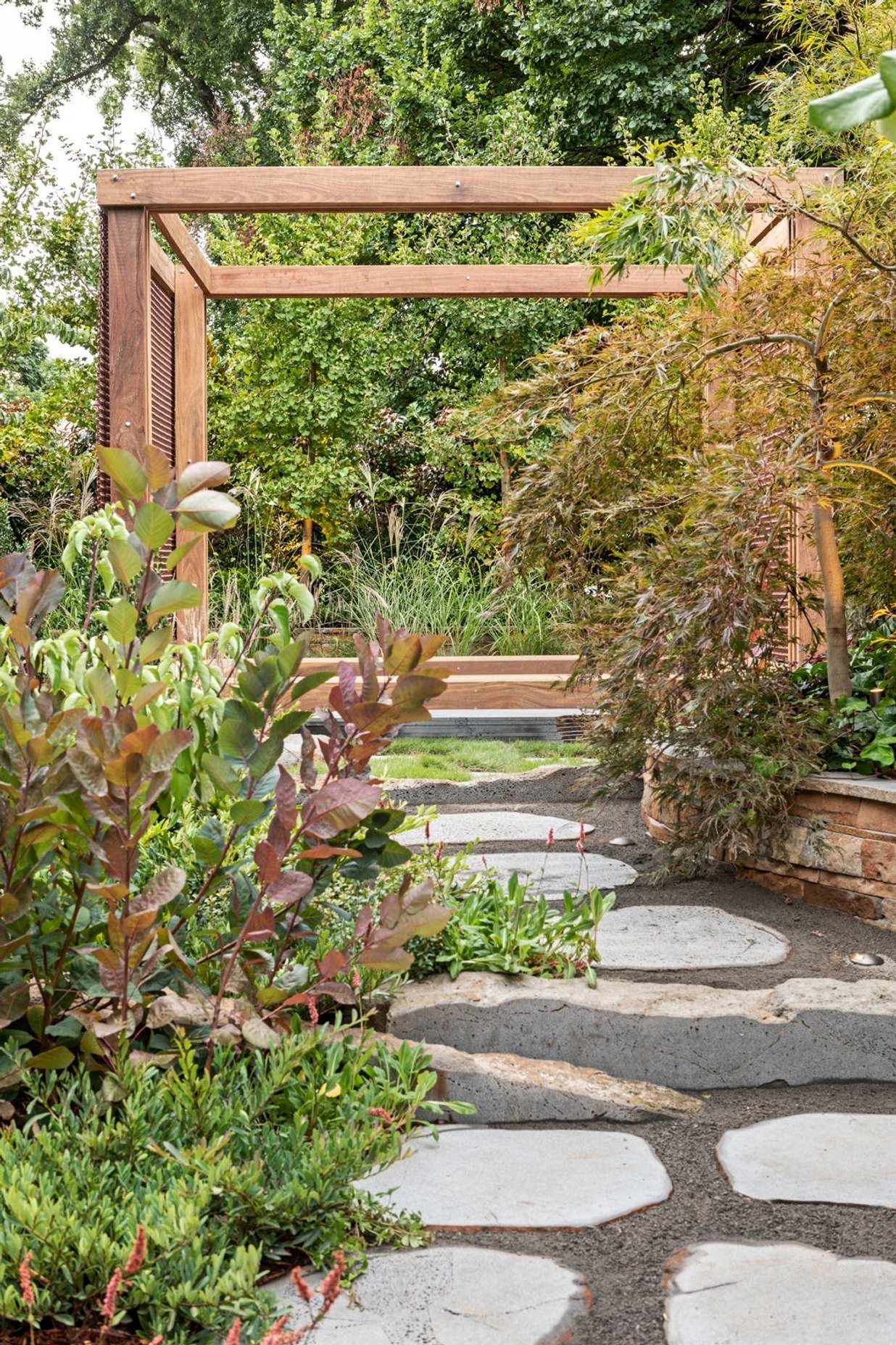 Using natural Australian bluestone to elevate your outdoor space ...