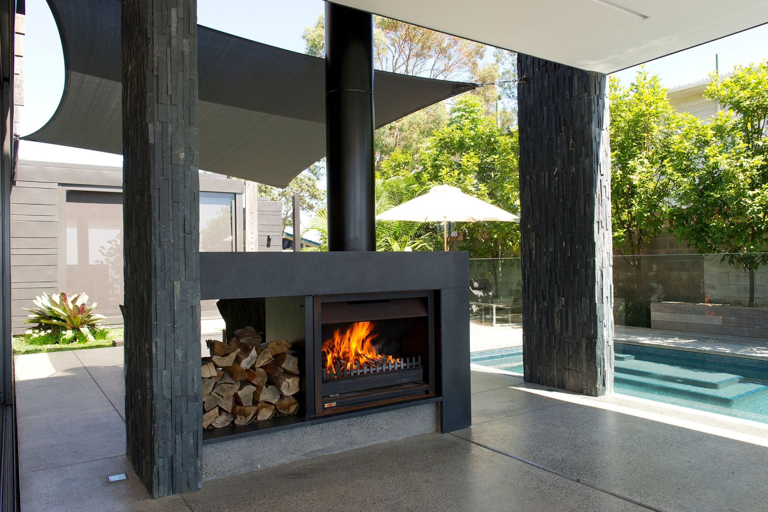 Jetmaster Alfresco Outdoor Wood Fireplace