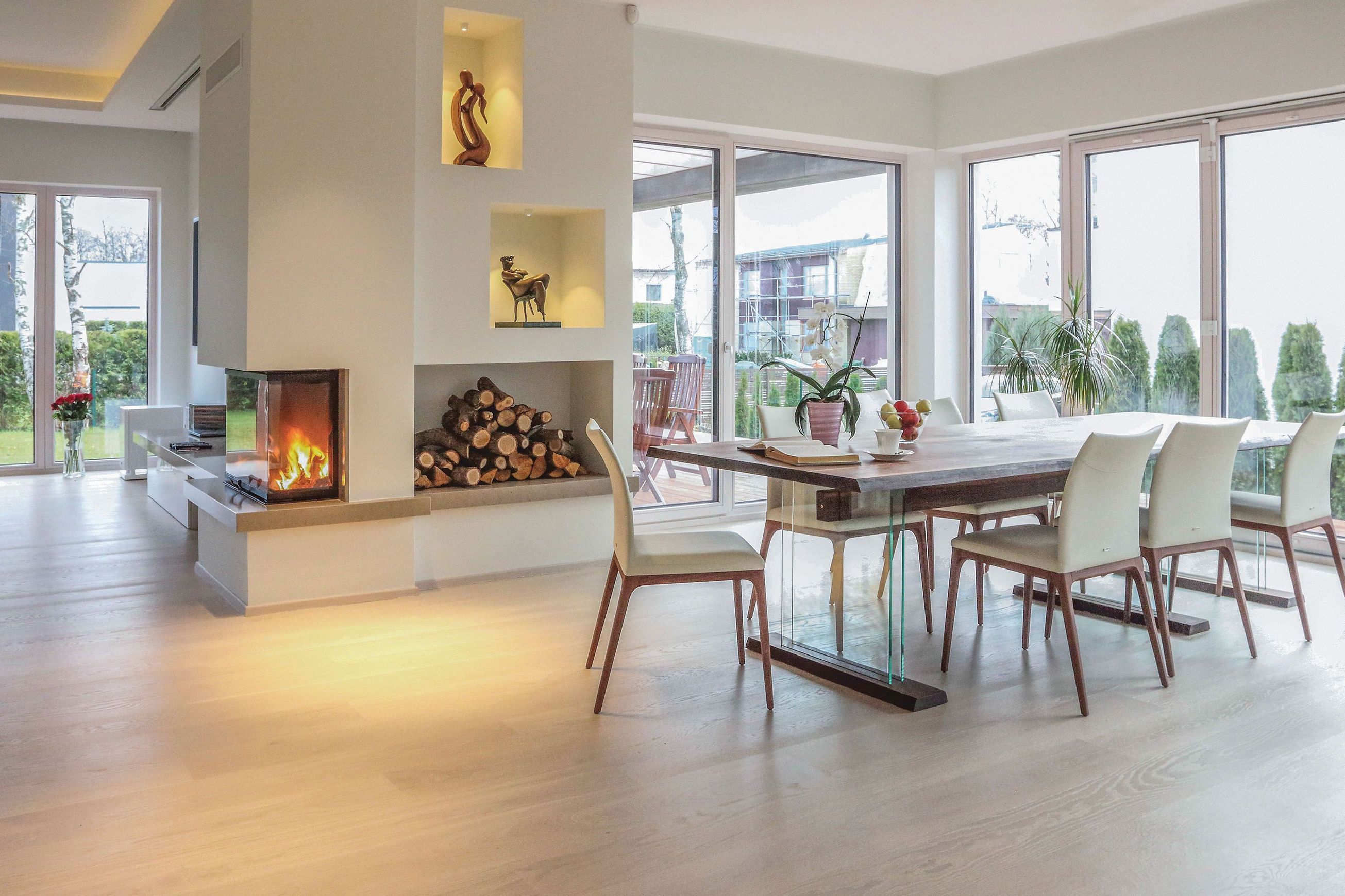ESTA European Oak Engineered Wood Floor