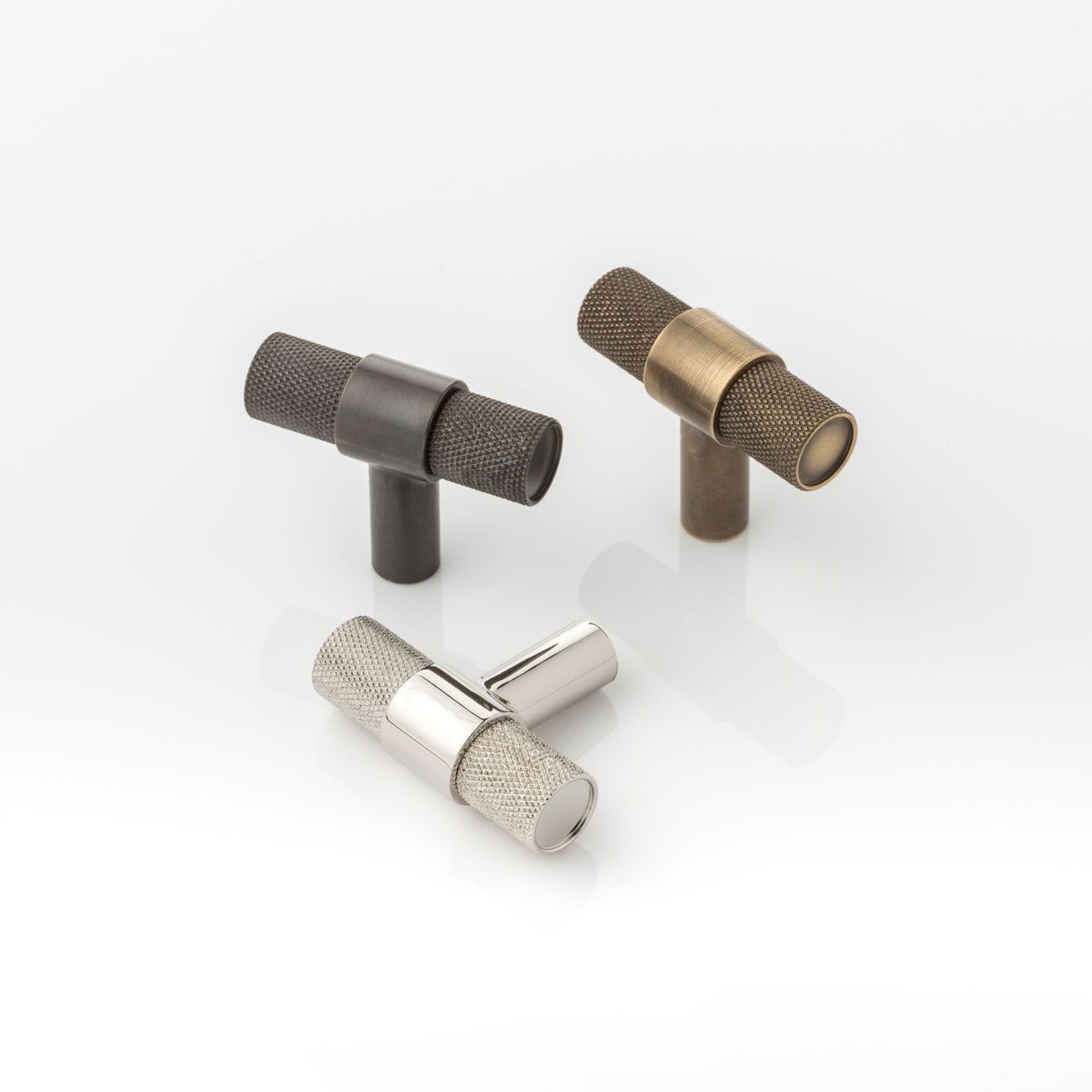 Joseph Giles Montgomery Knurled Solid Brass T-Bar Handle