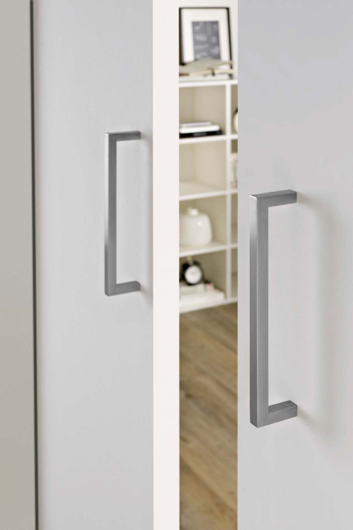 Pull Handle: IN.07.200 D 25