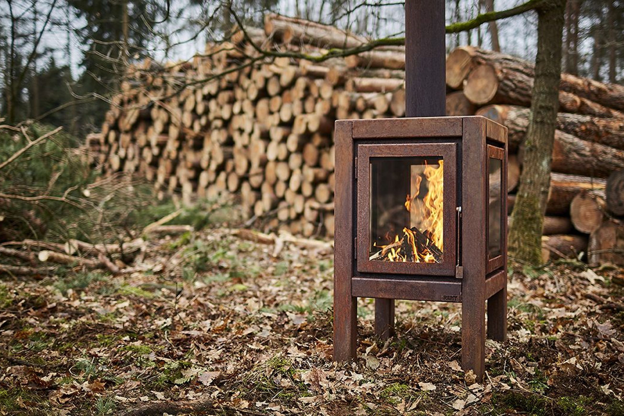 Quaruba by RB73 Outdoor Wood Stove