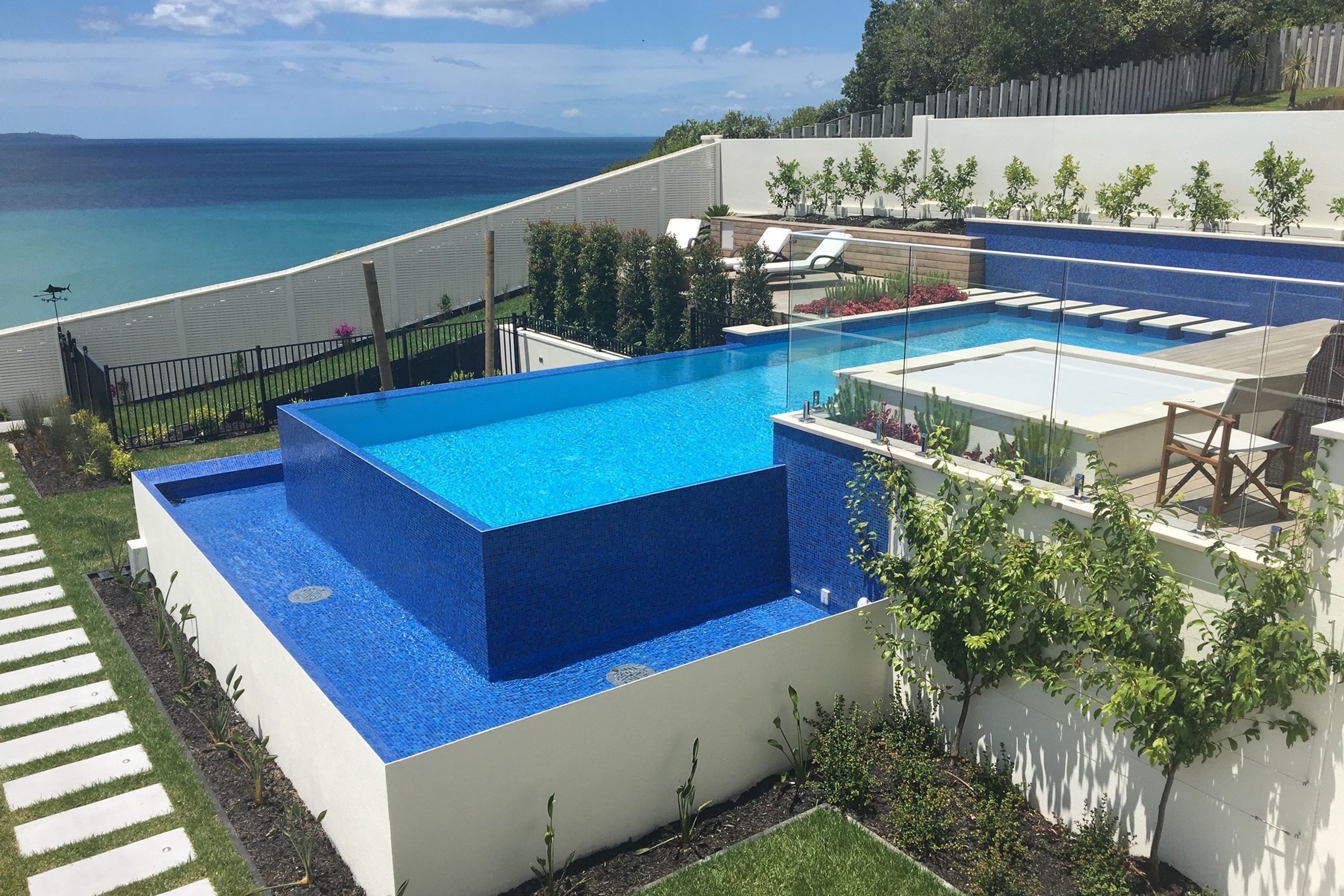 Catalina Blue Hydrazzo Pool Plaster