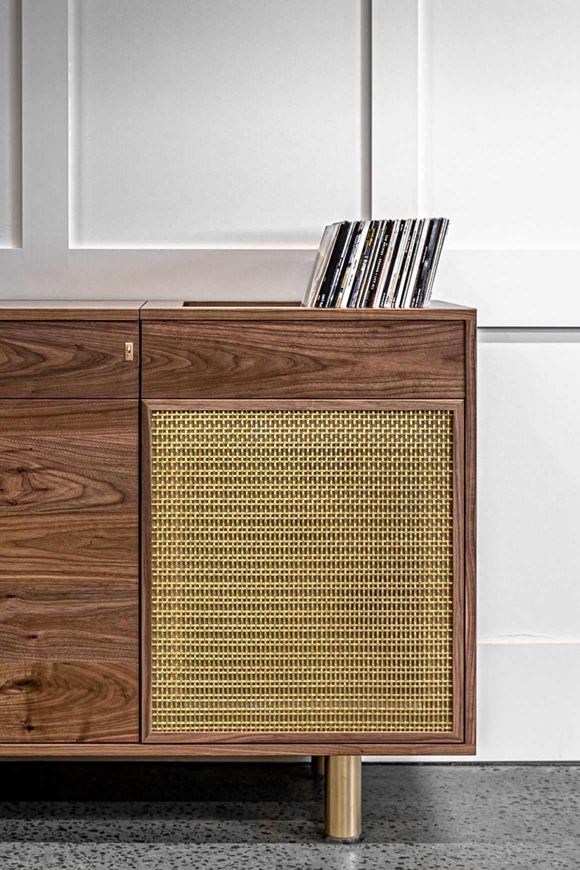 Oxford Hand Woven Rectangular Plain Horizontal Grilles