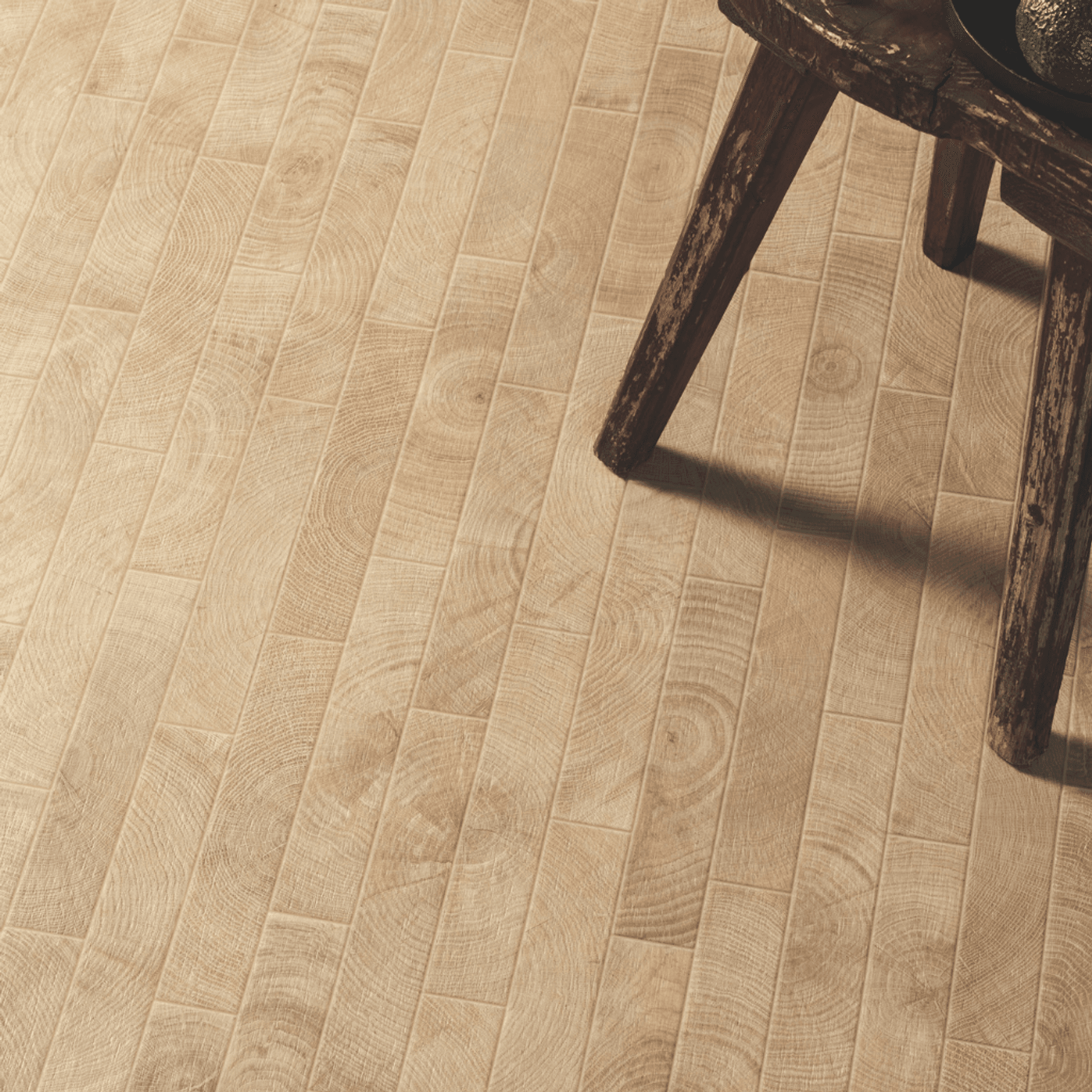 W-Circles Oak tile
