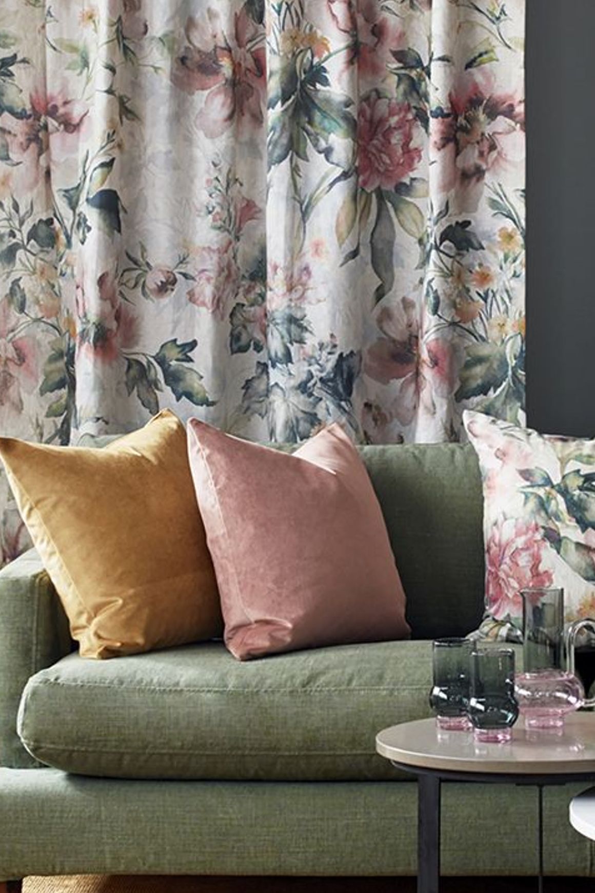 Leila by James Dunlop | Drapery