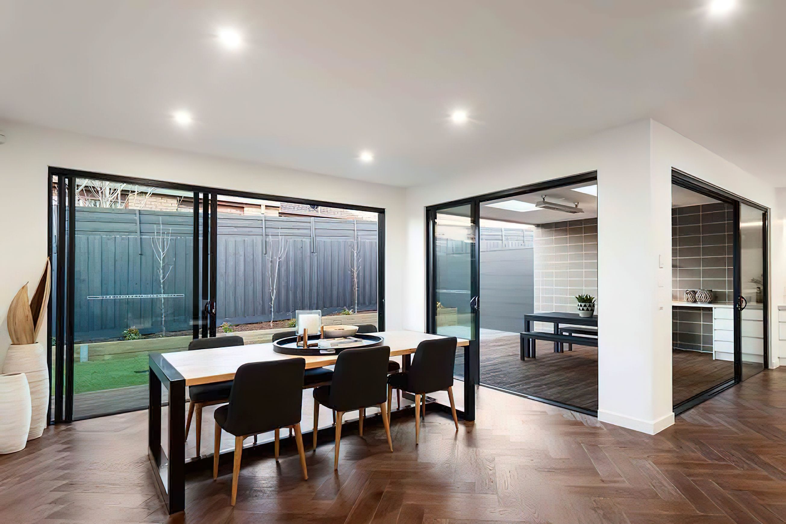 HW3571 Mosman Herringbone