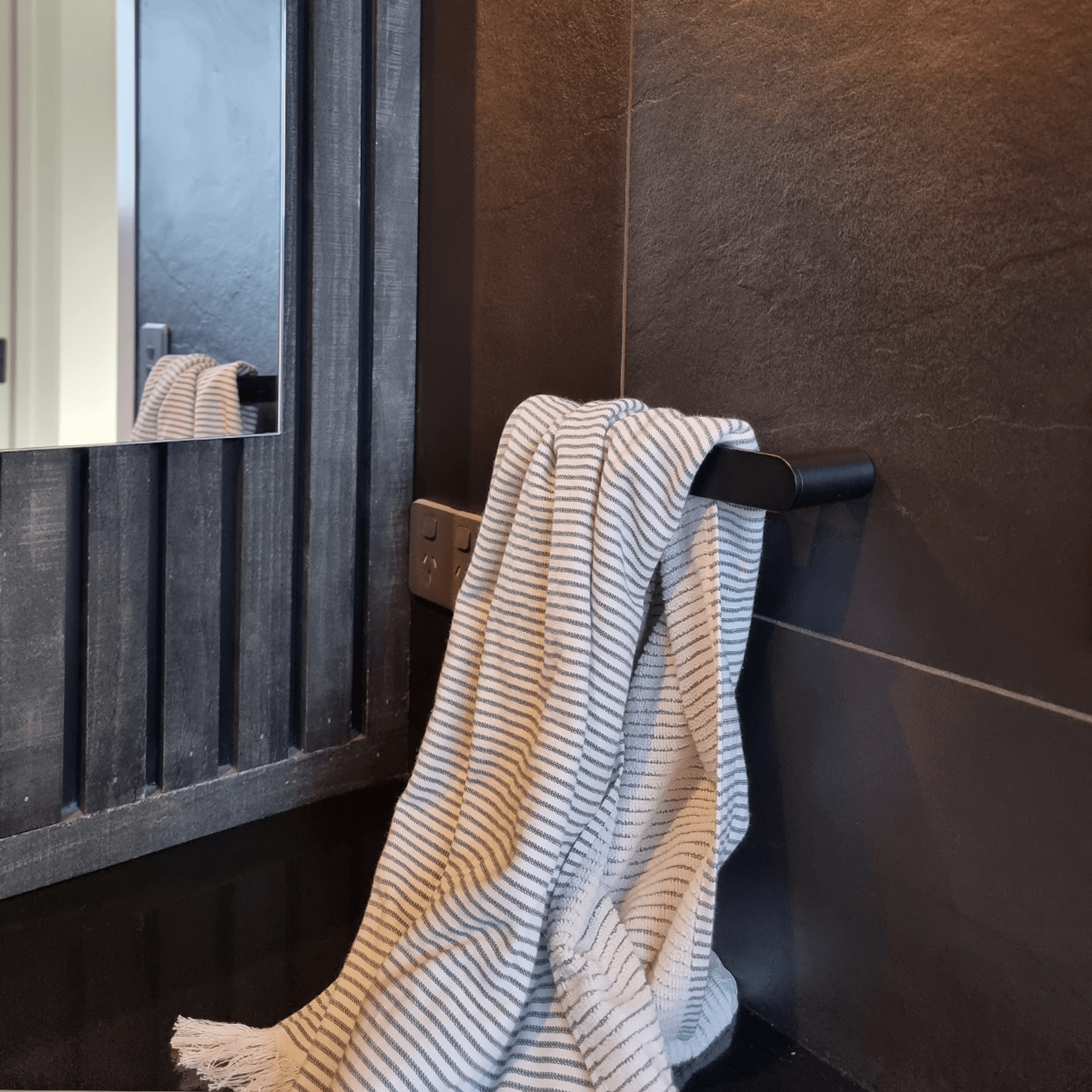 Vantablack Collection | Floor & Wall Tile