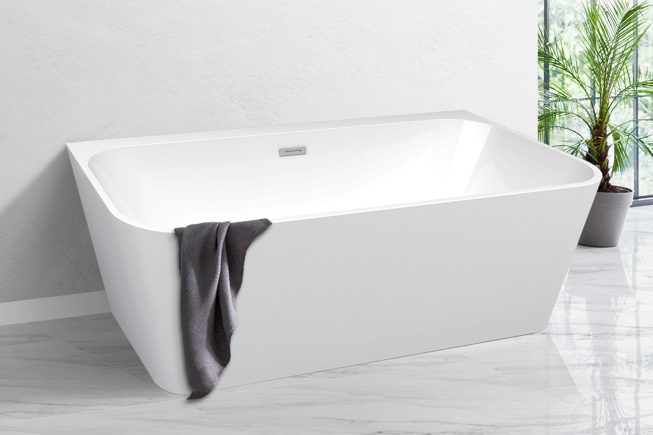 Curve Back-to-Wall Acrylic Bath