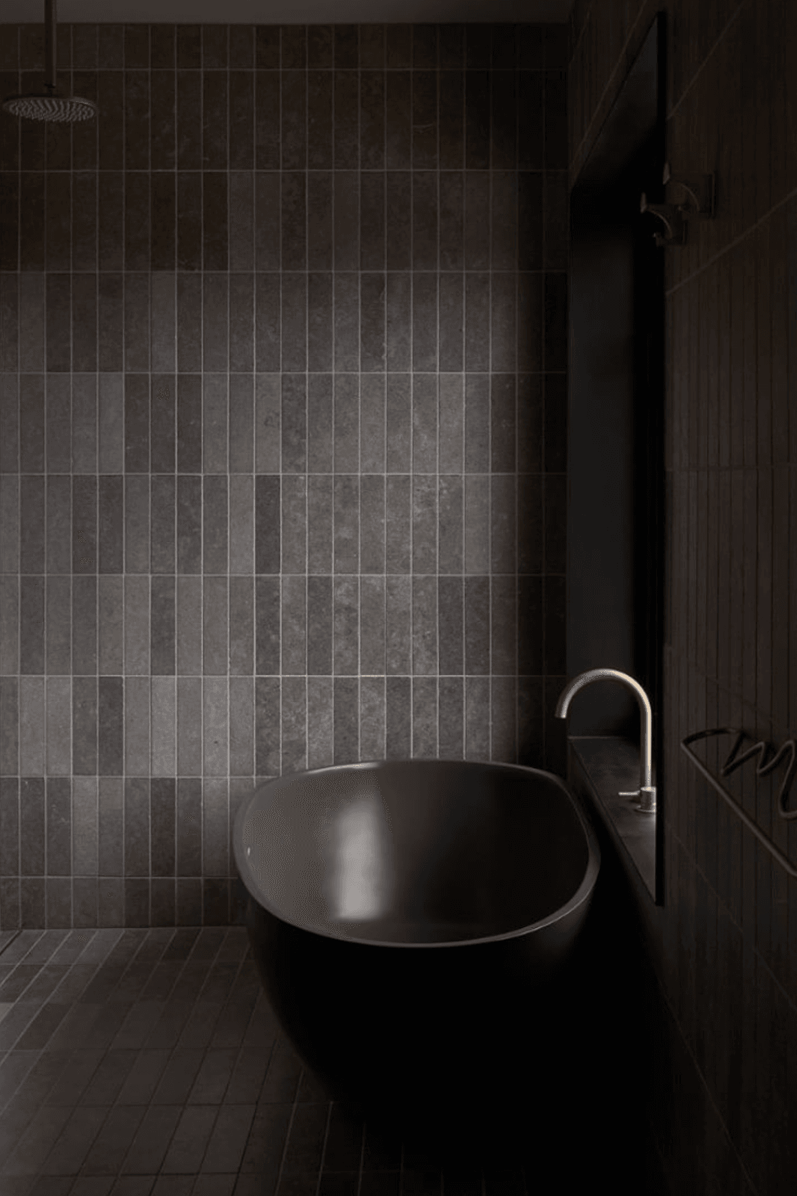 B001 Small Hugi Bath 1460mm