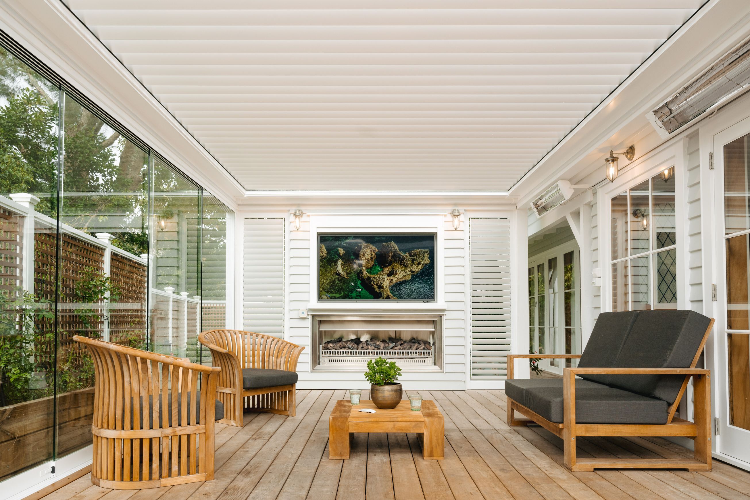 SunFold® Louvre Roof