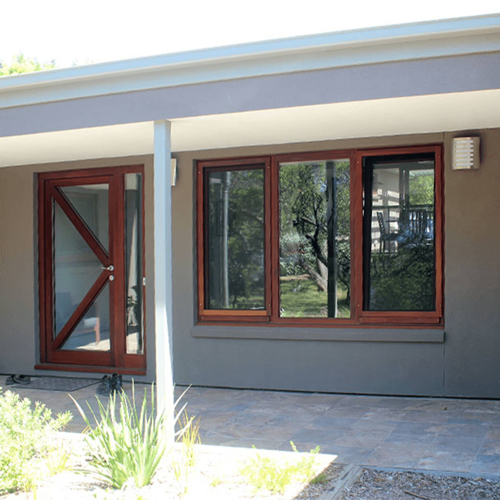 BAL-40 | Hinged Glass Doors