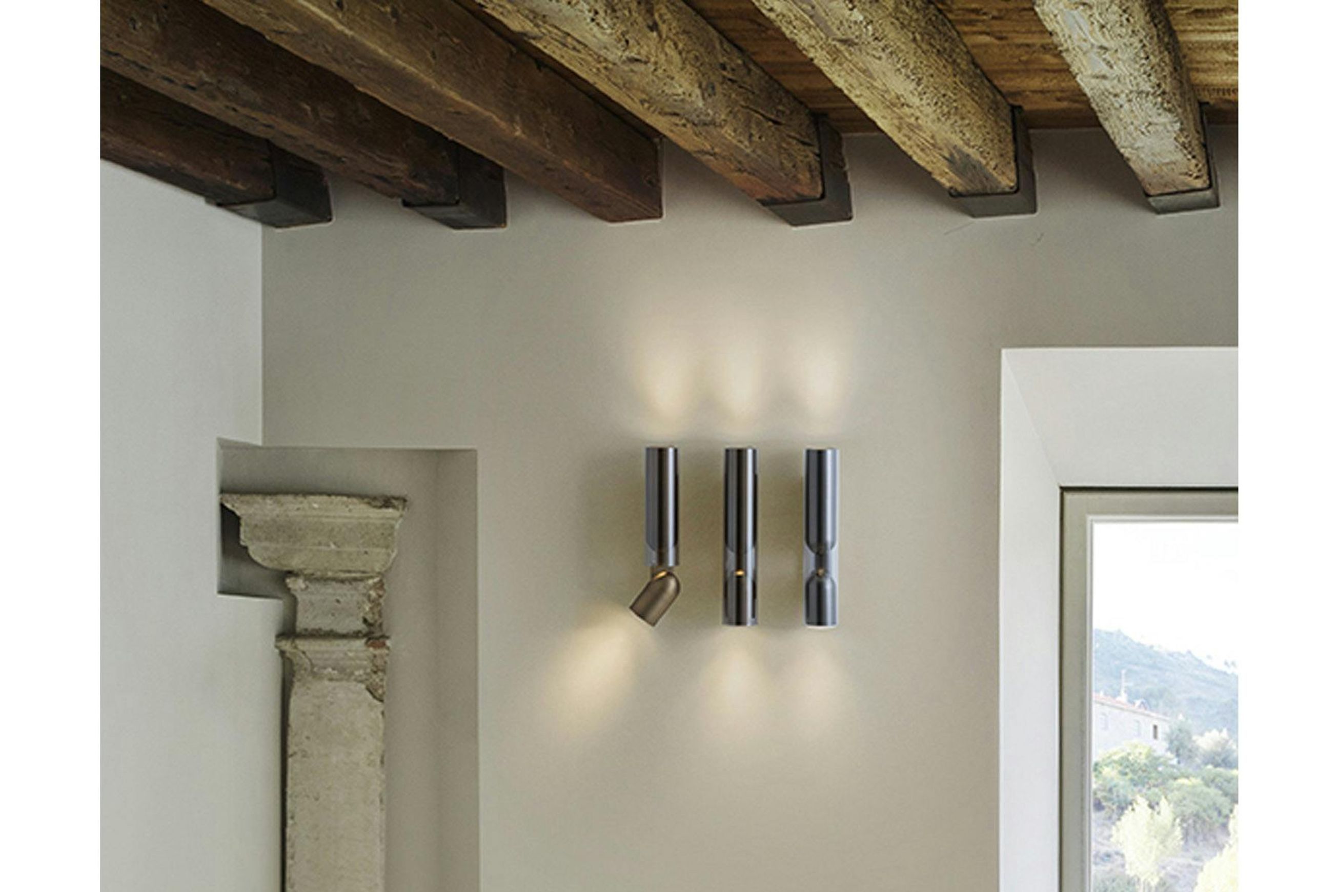 Clash Wall Lamp