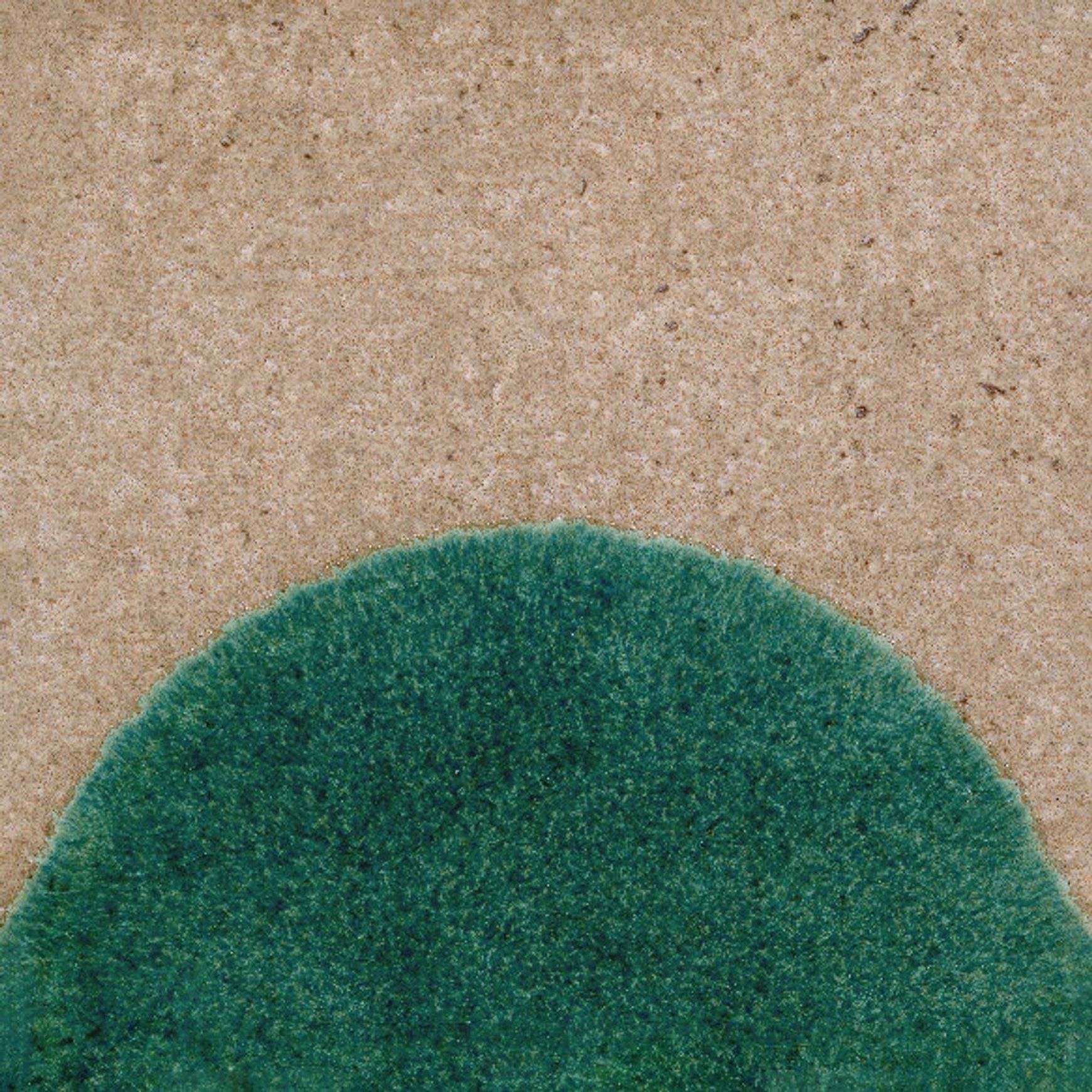 Serena Nude Dot Pine 15x15