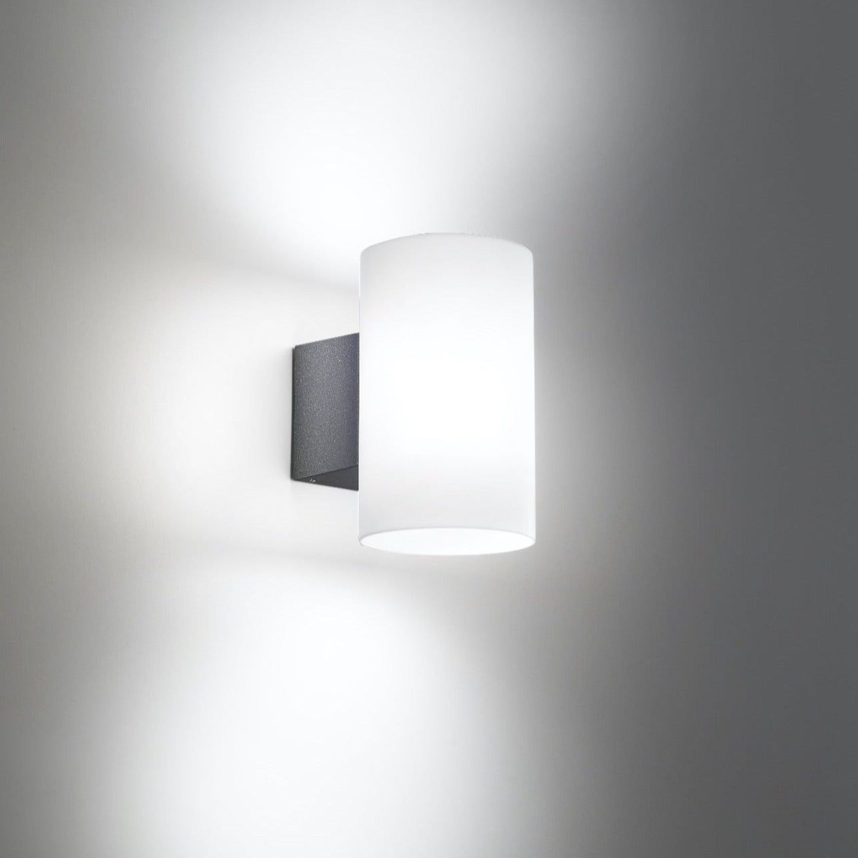 Bianca Wall Light