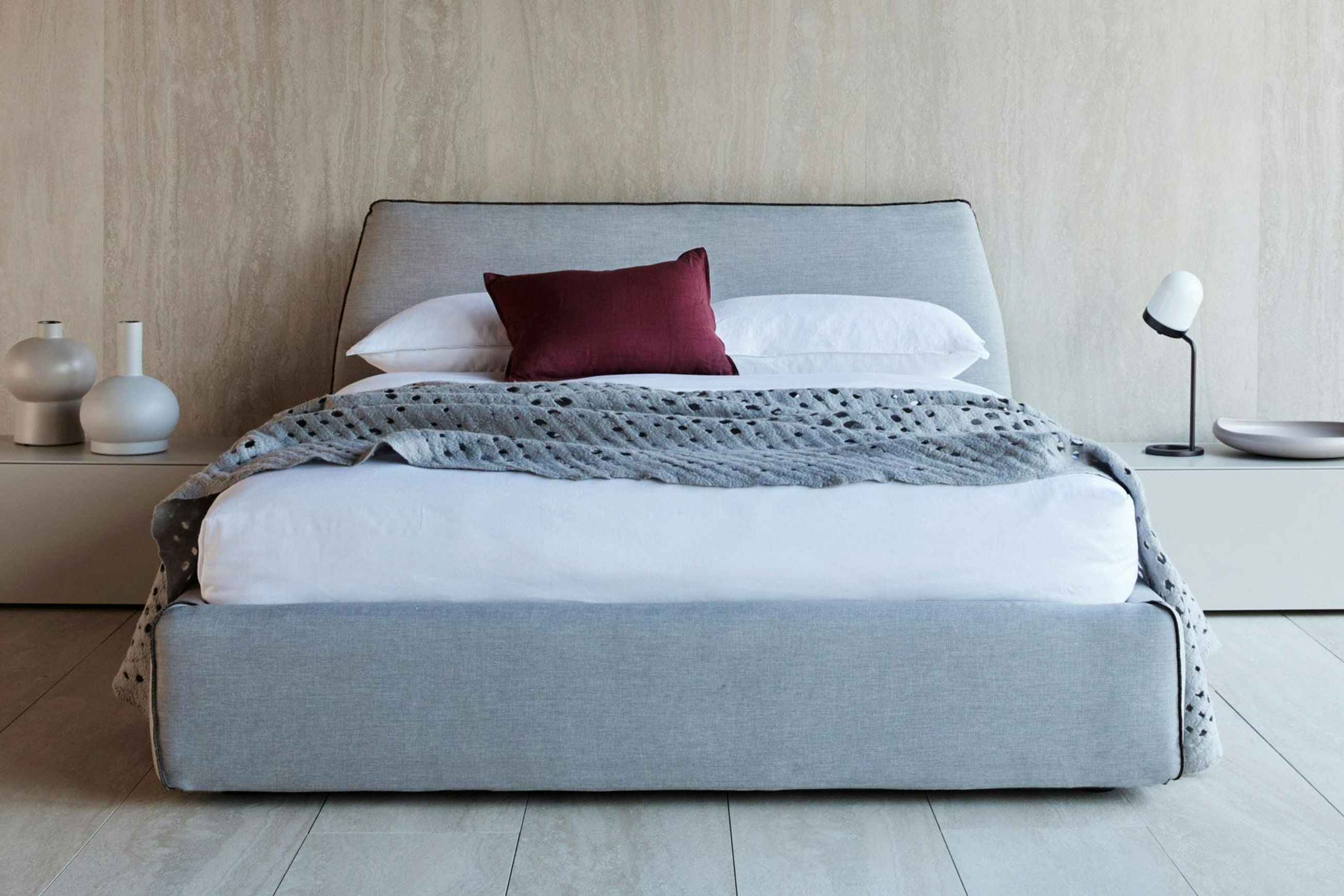 Pearl Bed