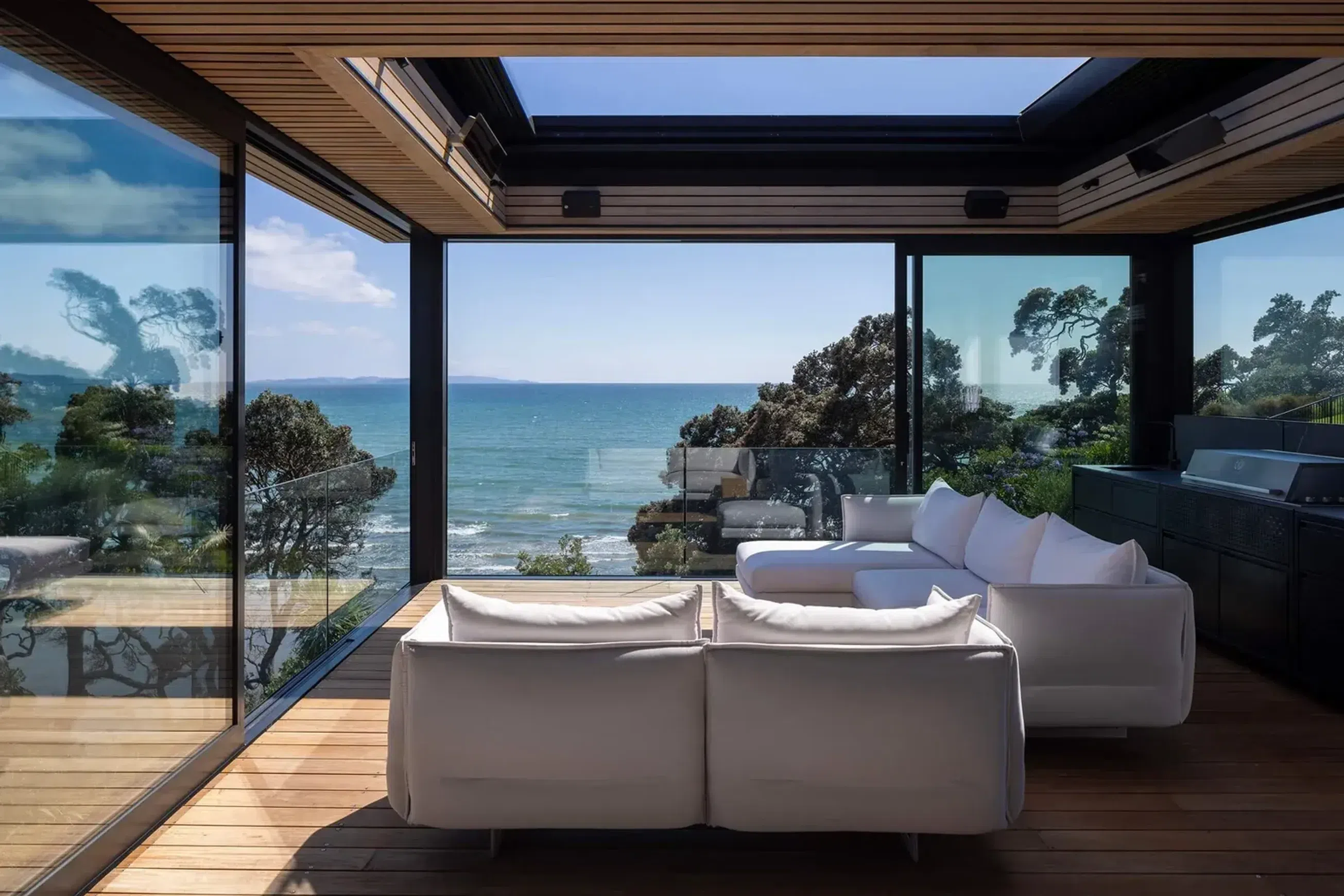 Louvretec Retractable Opening Roofs