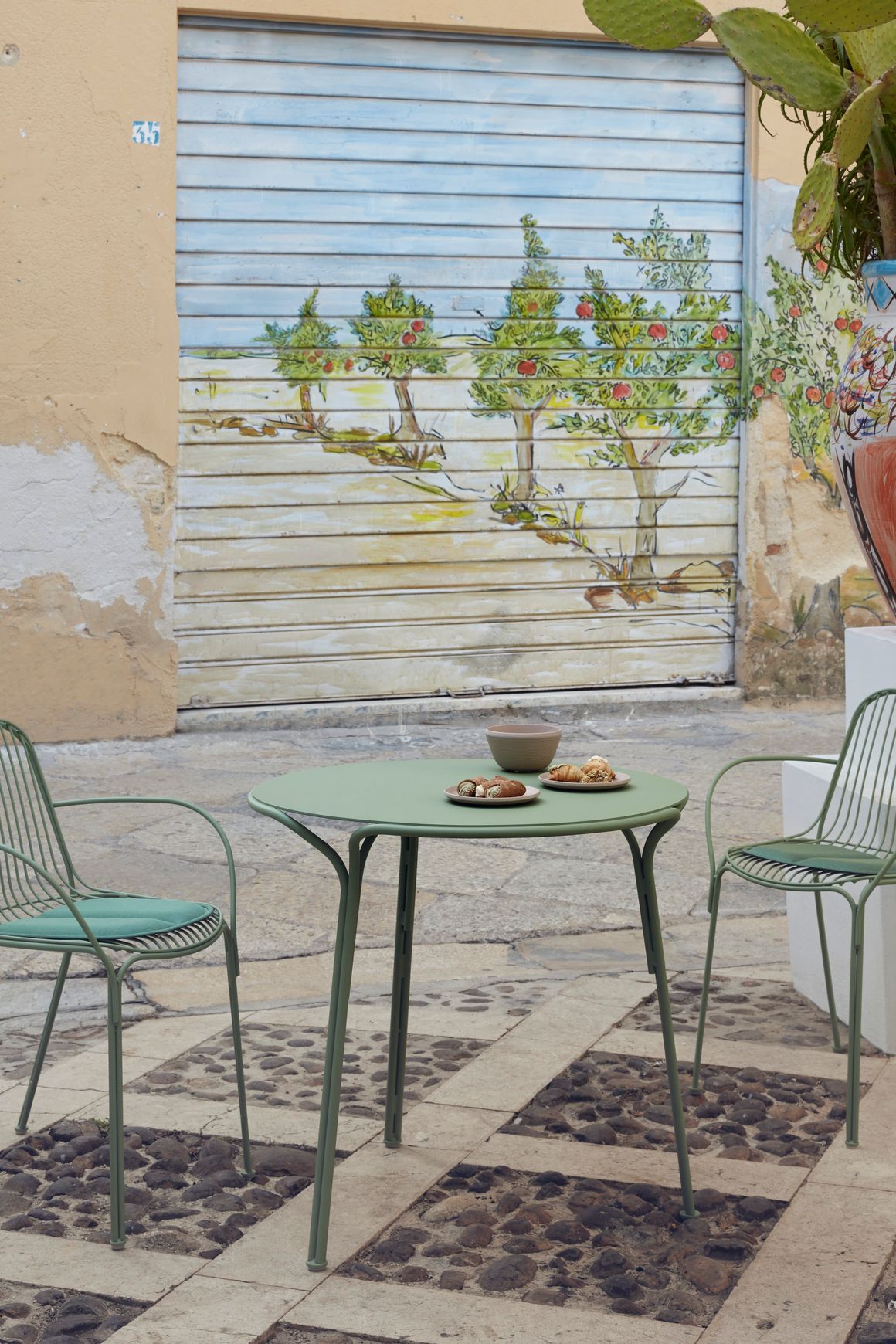 HiRay Table