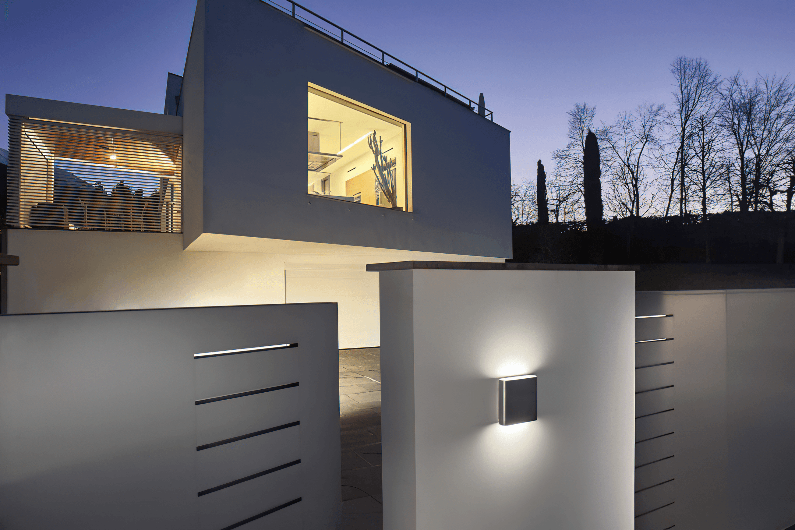 Pocket Outdoor Wall Light