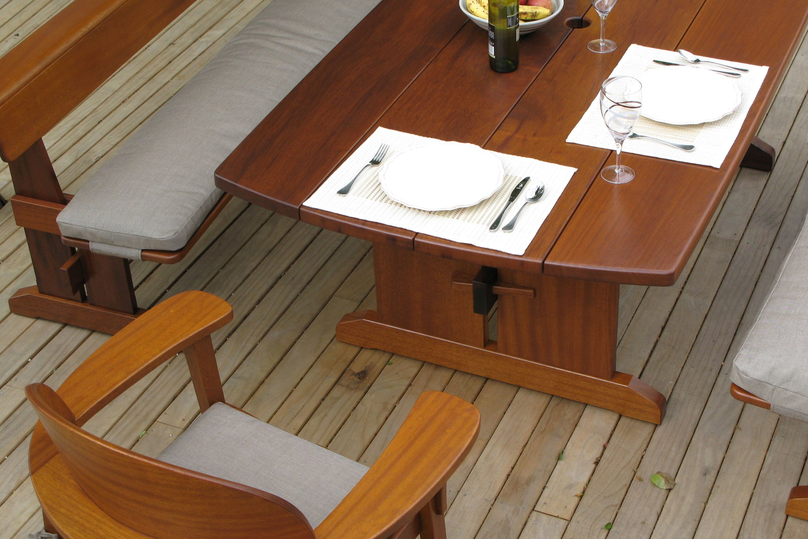 Rectangle Table Suite 2100