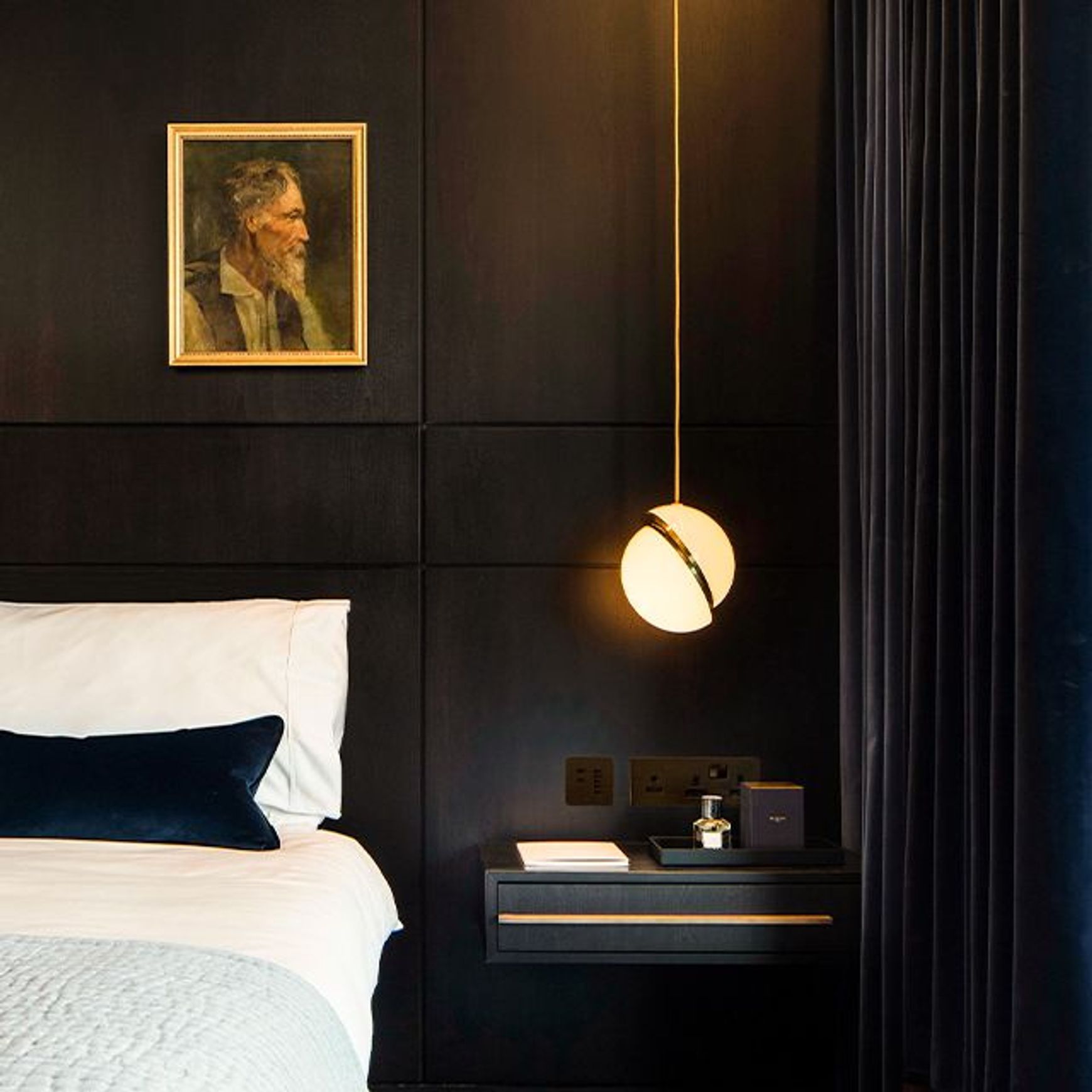 Lee Broom Mini Crescent Light