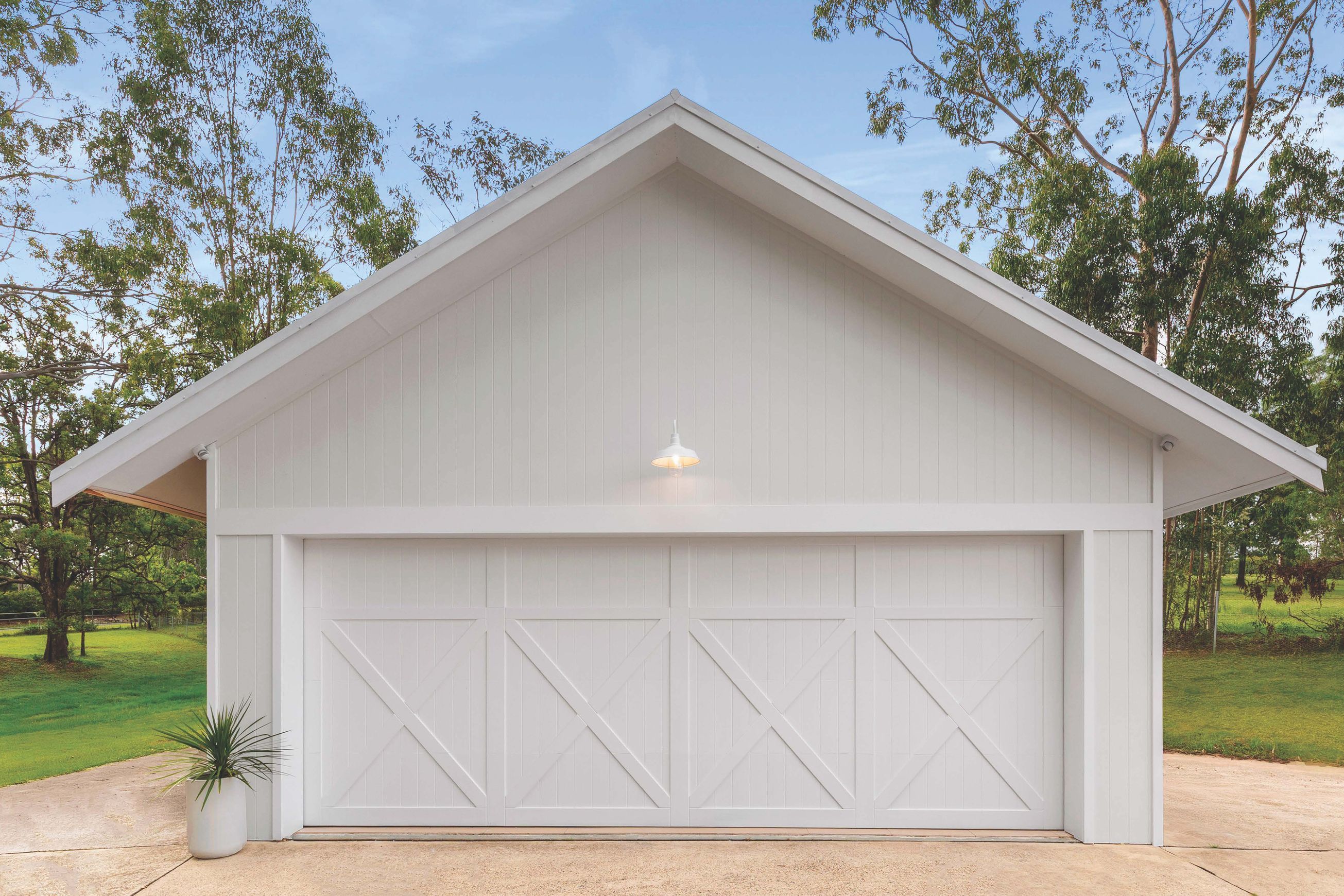 Danmar Doors | Speciality Garage Doors