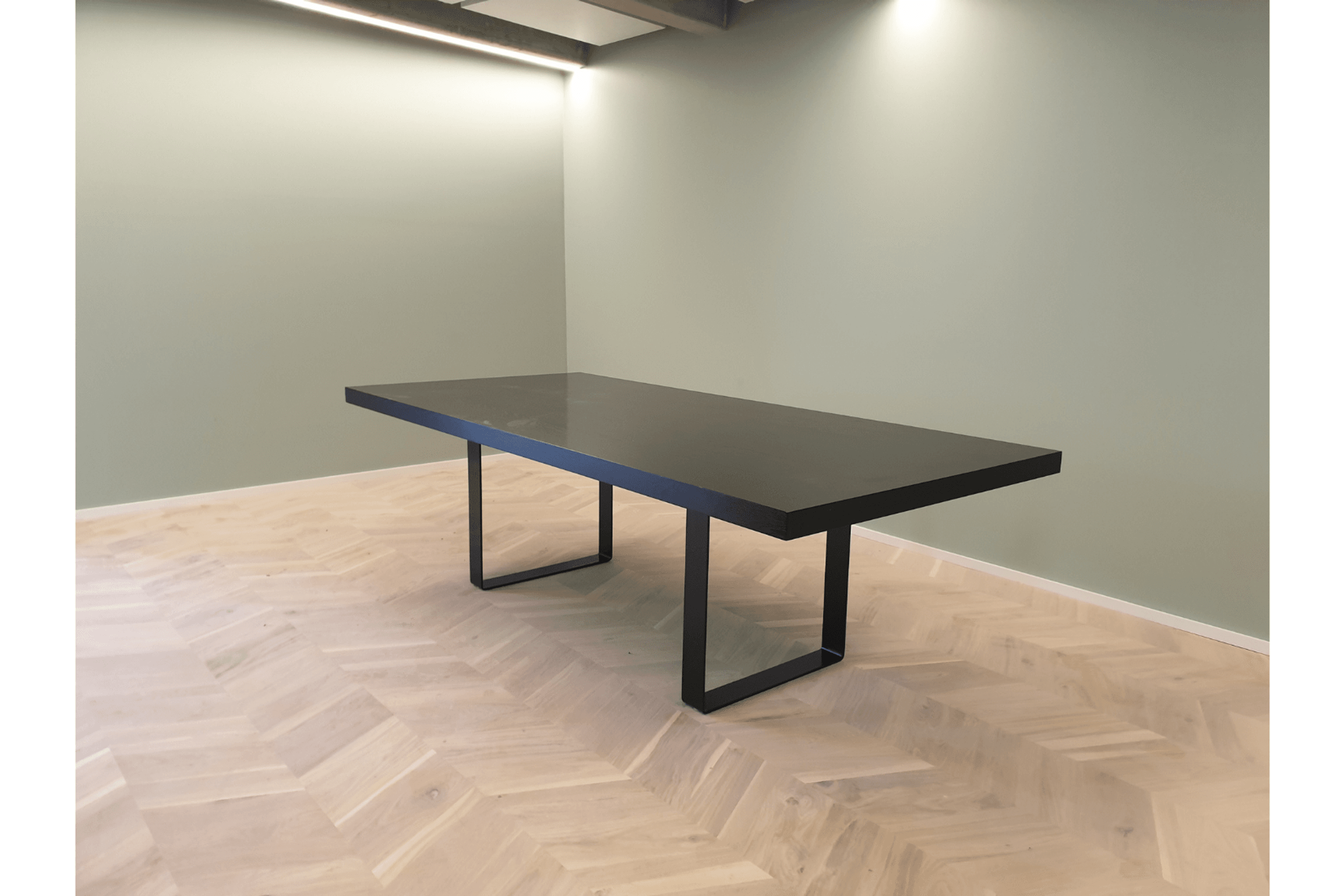 Ebony Executive Collection