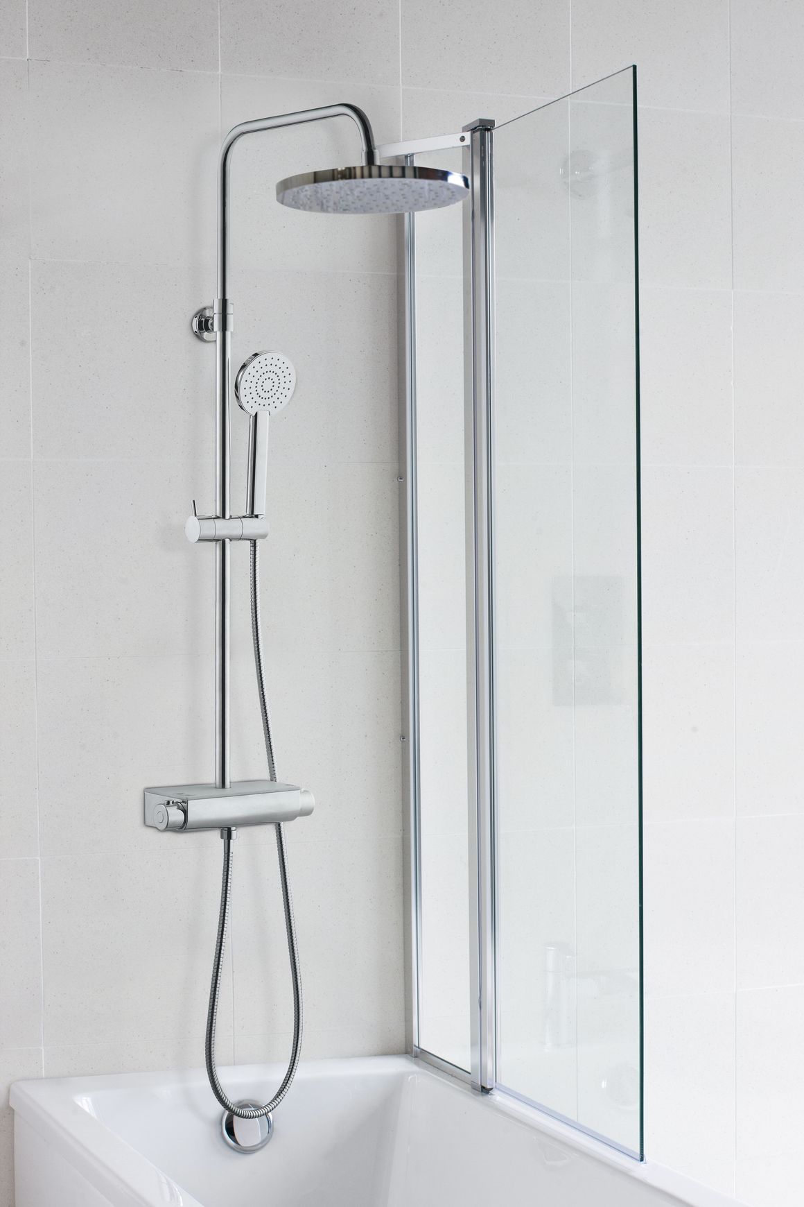 Classic Round Shower Set with Shelf