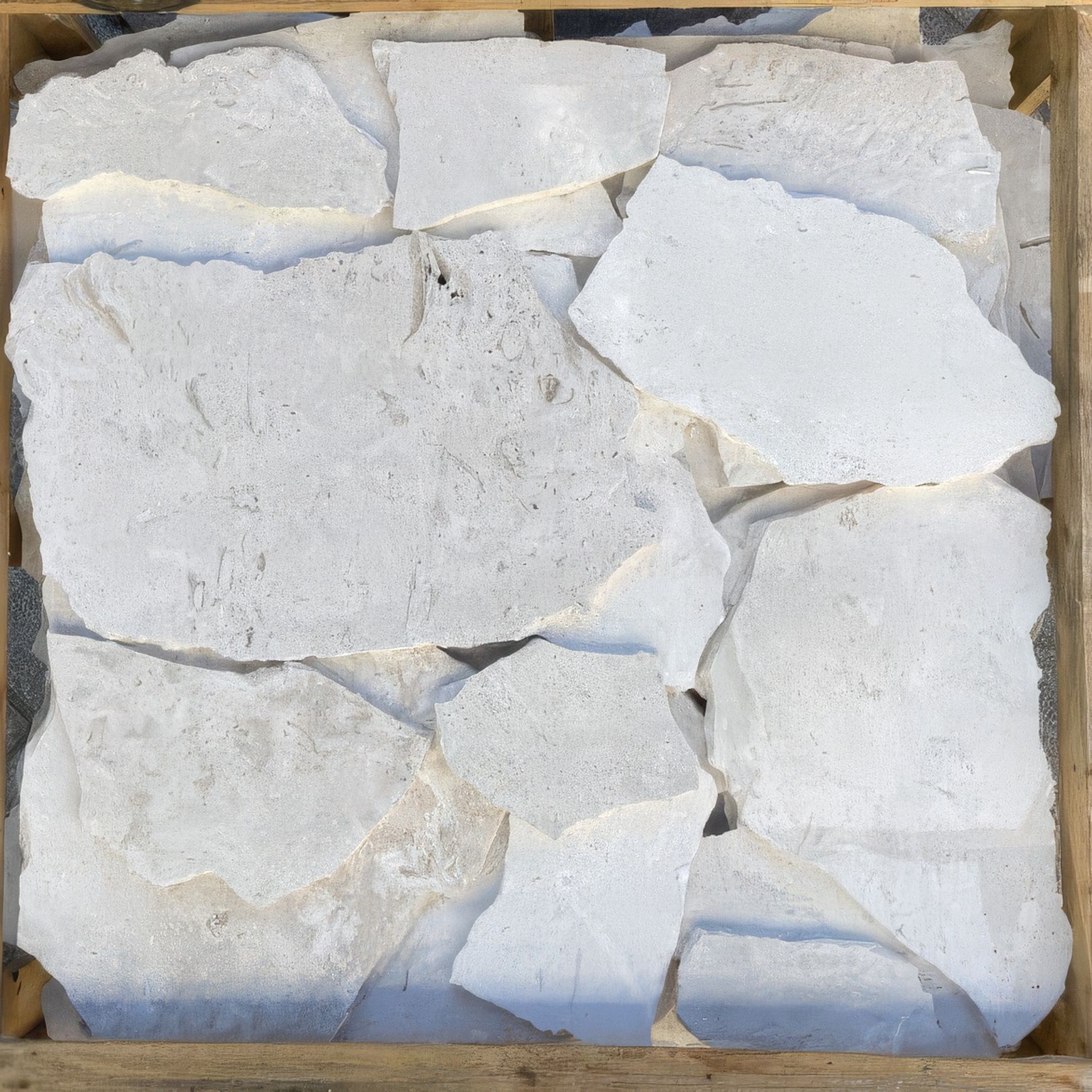 Myra Beige Limestone 20mm | Random Flagstone