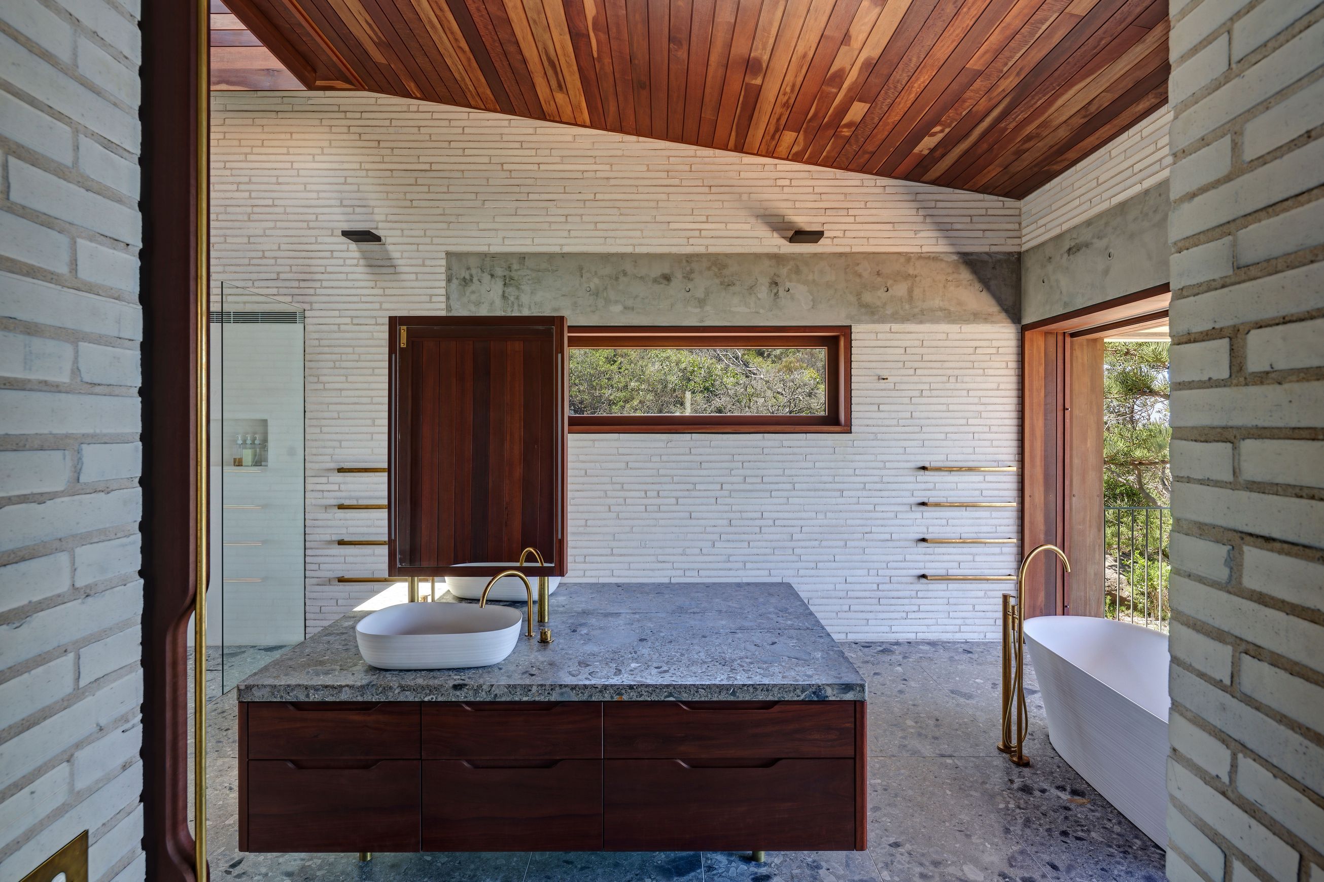 Passive House | Clerestory-tilt Windows