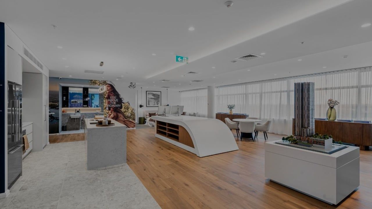 Marquet And Mary Display Suite