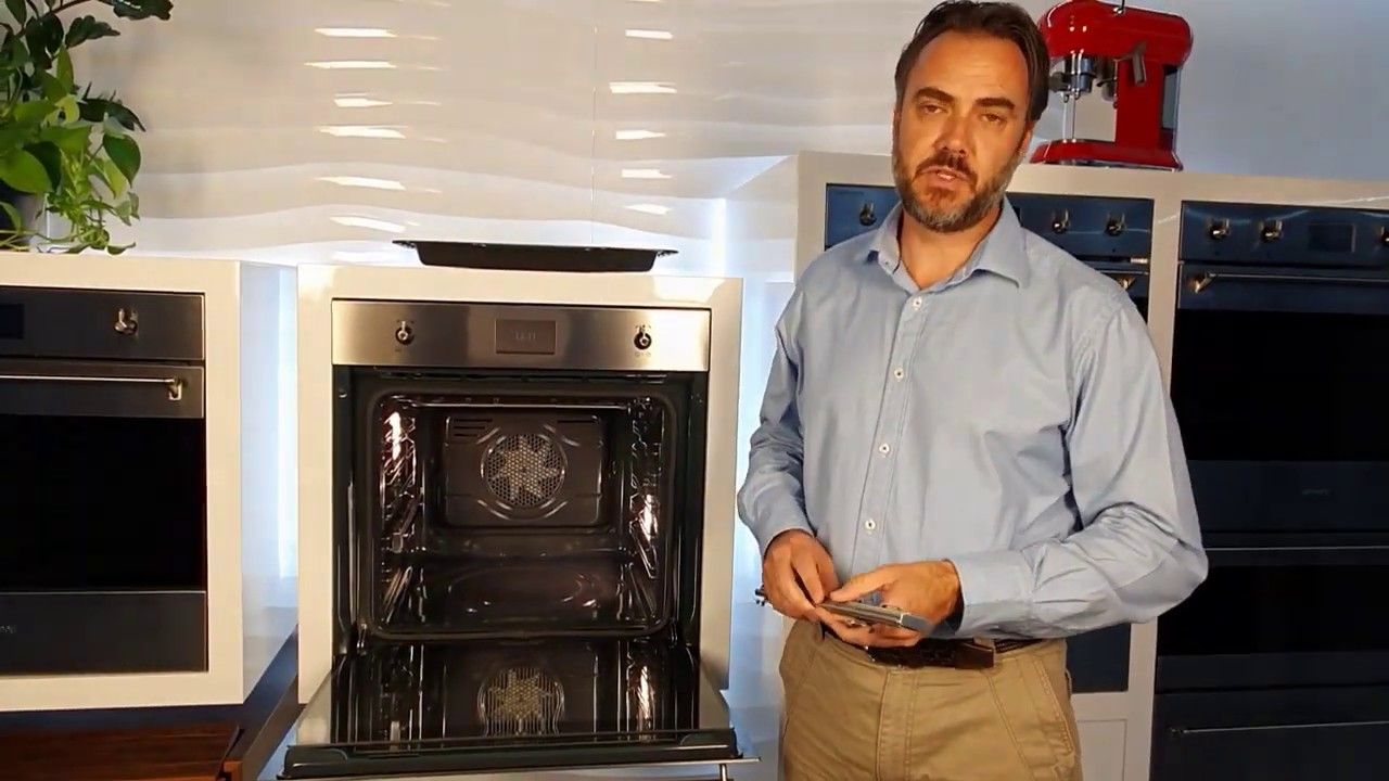 Smeg ovens - How to install telescopic runners