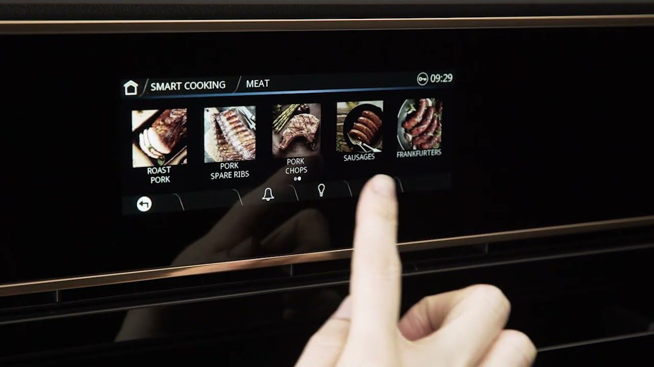 Smeg - Omnichef Oven Display Smart Cooking