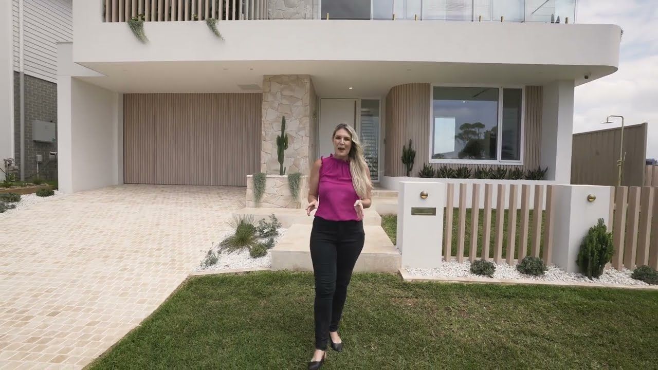 HAAUS 5 | DecoClad® Spotlight