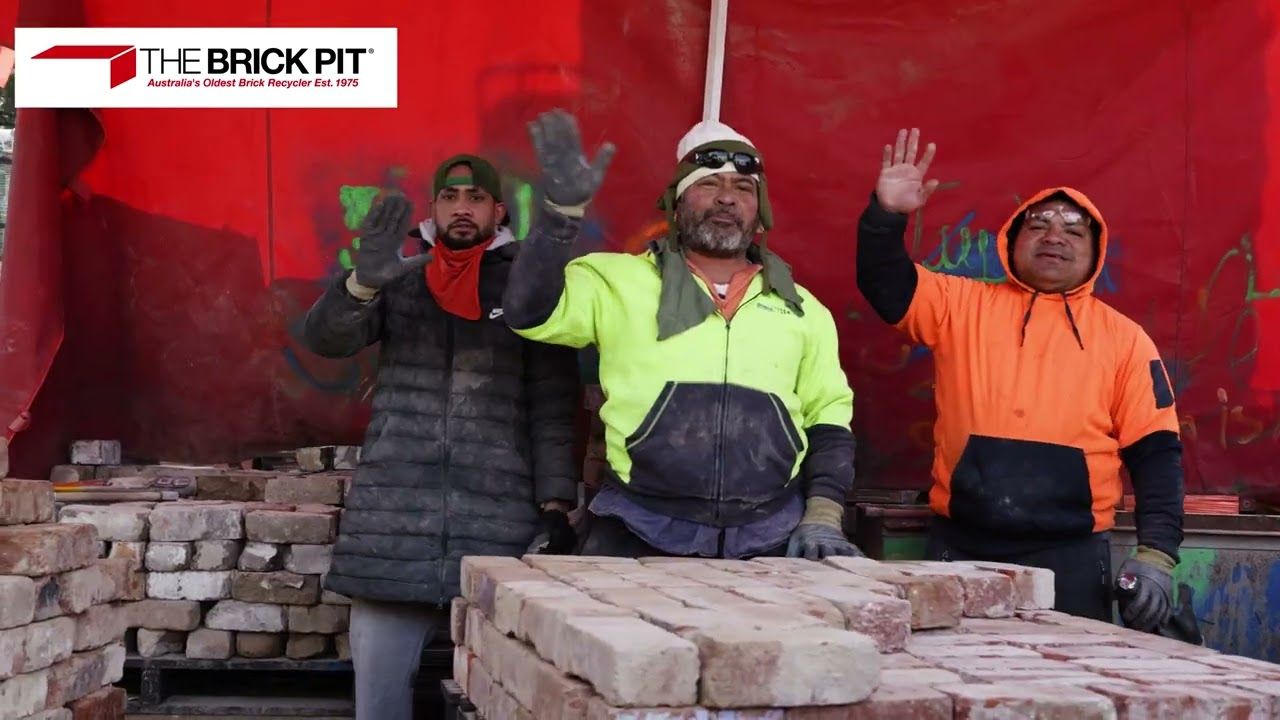 About one of Australia's first brick recyclers, The Brick Pit, established in 1975