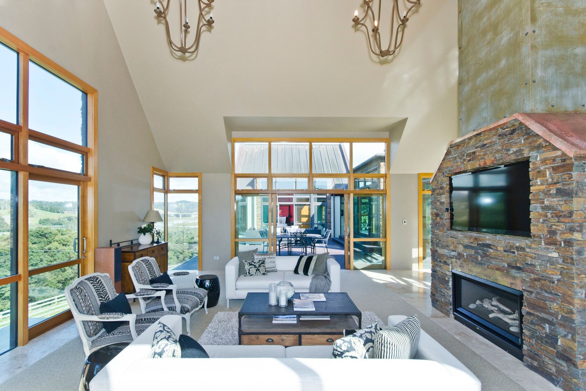 Waiwera Valley Lifestyle House