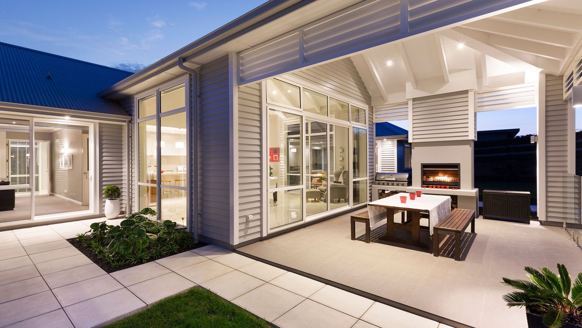 Moffats Rd Tauranga banner