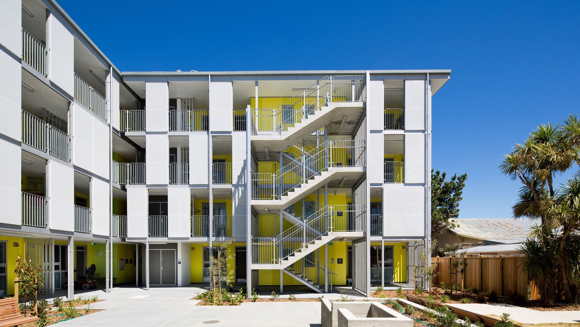 Marshall Court Apartments banner