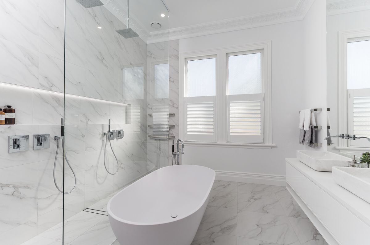 Modern Bathroom