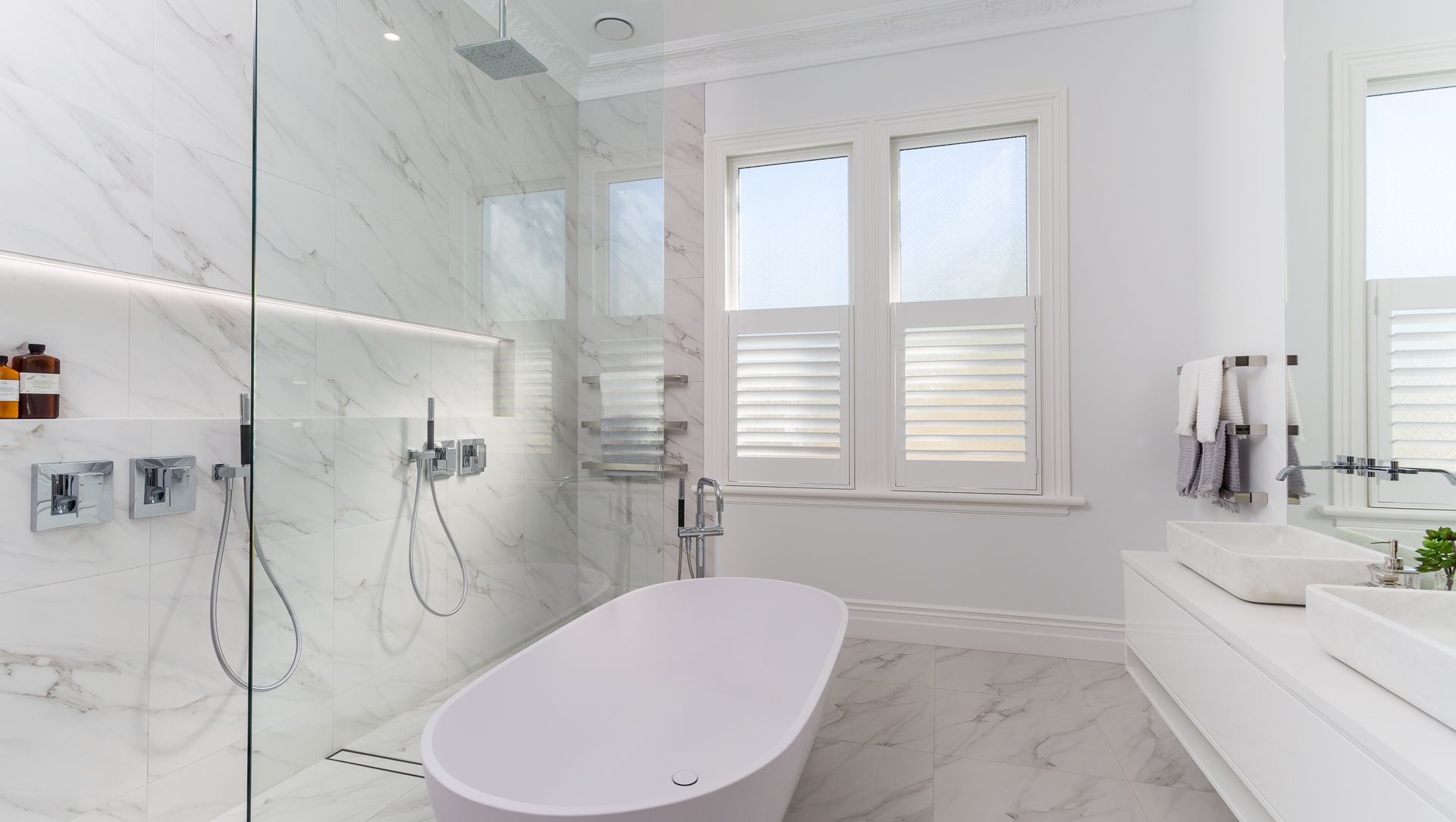 Modern Bathroom banner