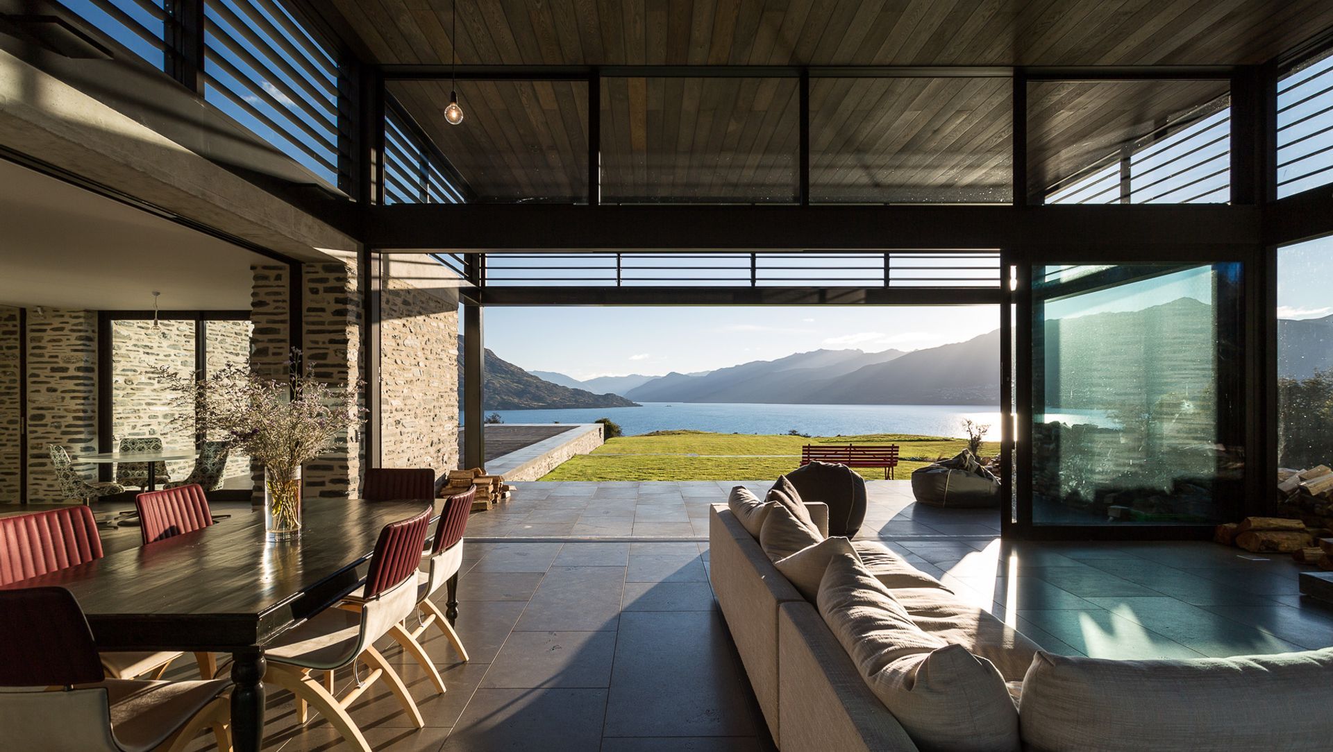 Mason and Wales Jacks Point banner