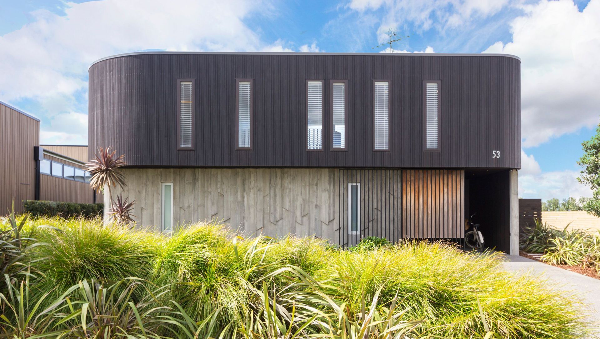 Omaha Beach Bach banner