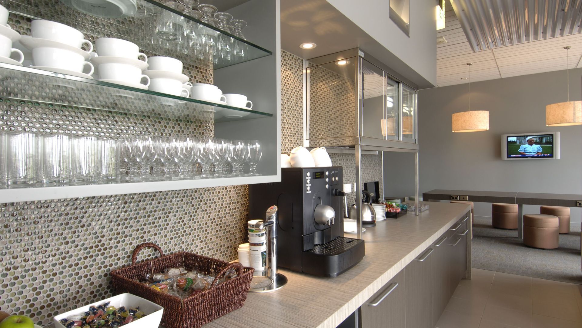 Air NZ Koru Lounge banner