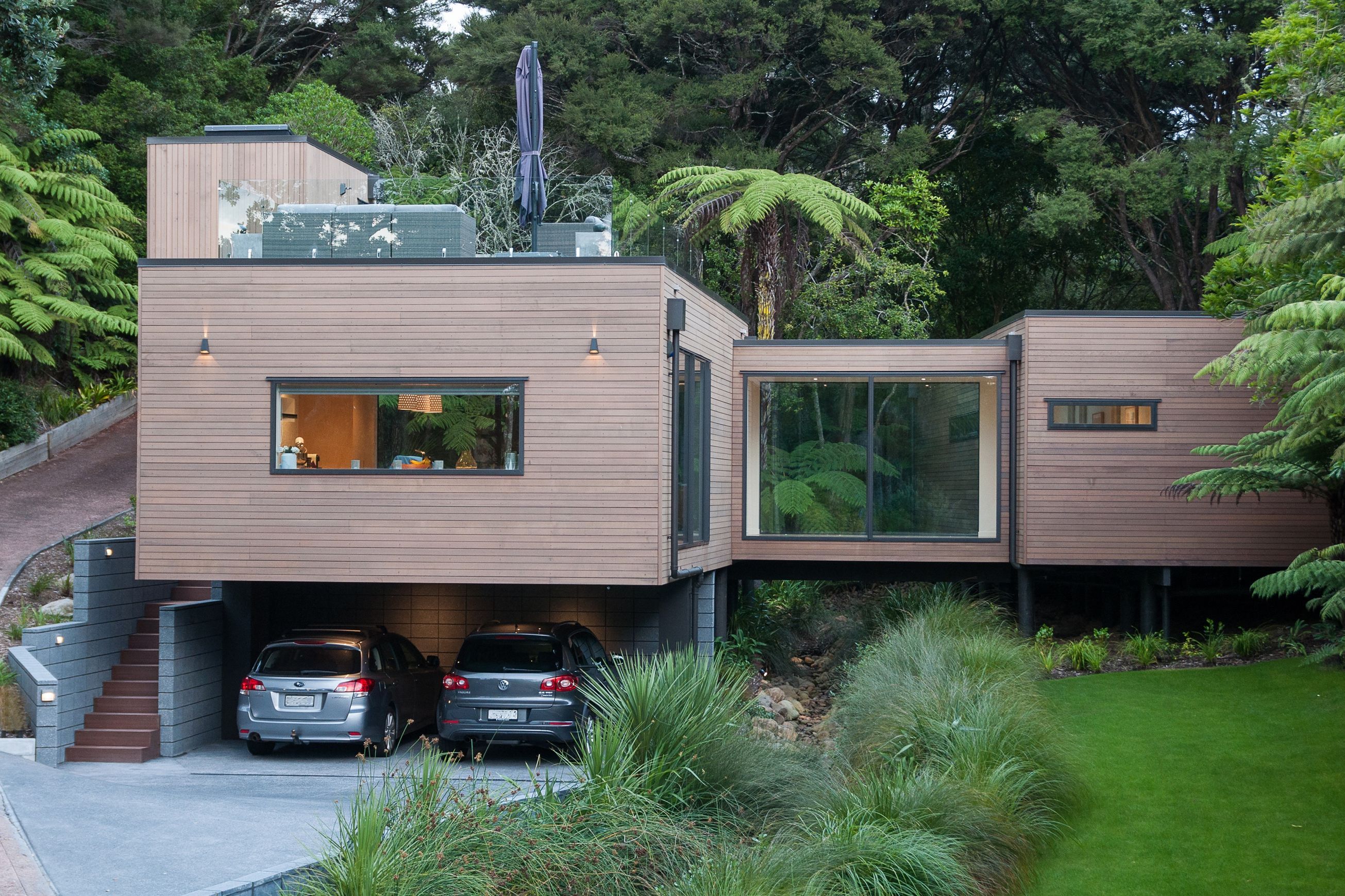Horizontal Shiplap and Rusticated Weatherboard System