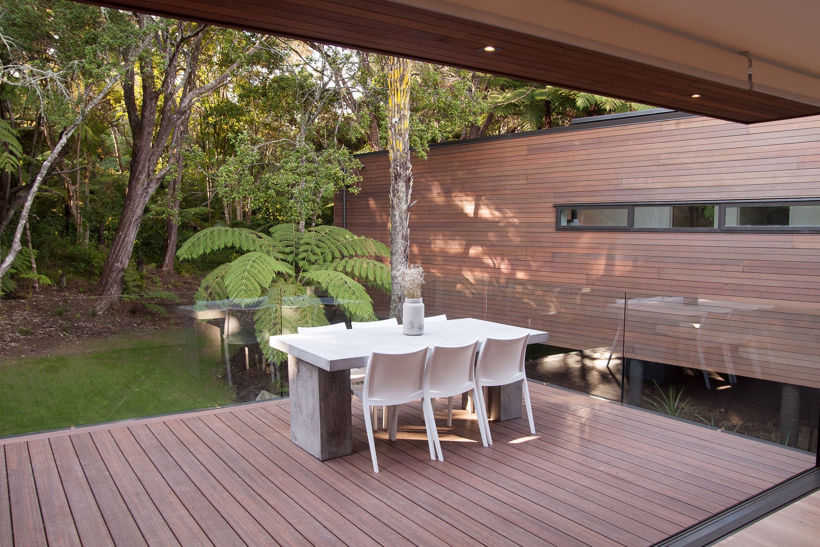 Horizontal Shiplap and Rusticated Weatherboard System