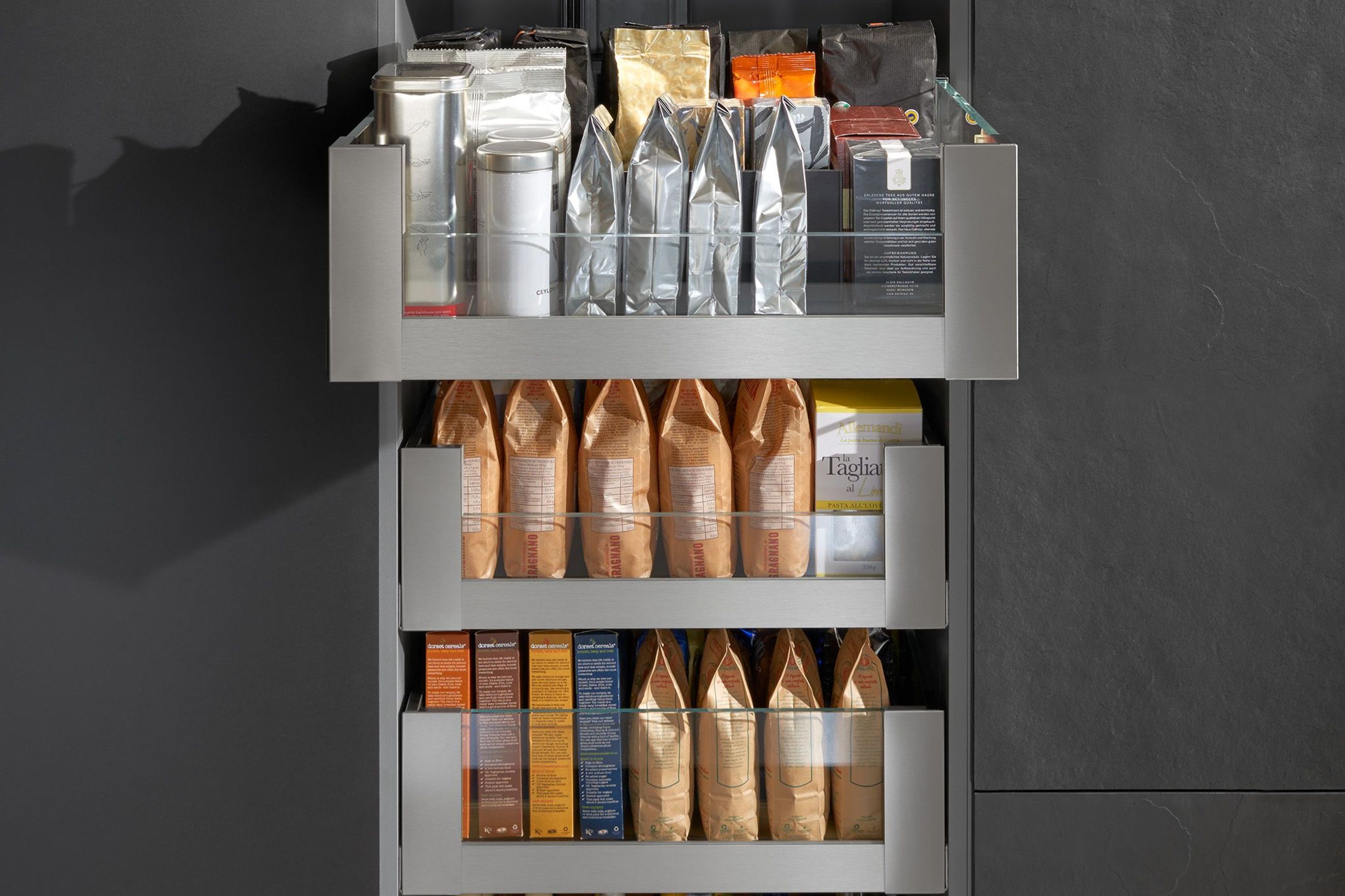 SPACE TOWER with LEGRABOX