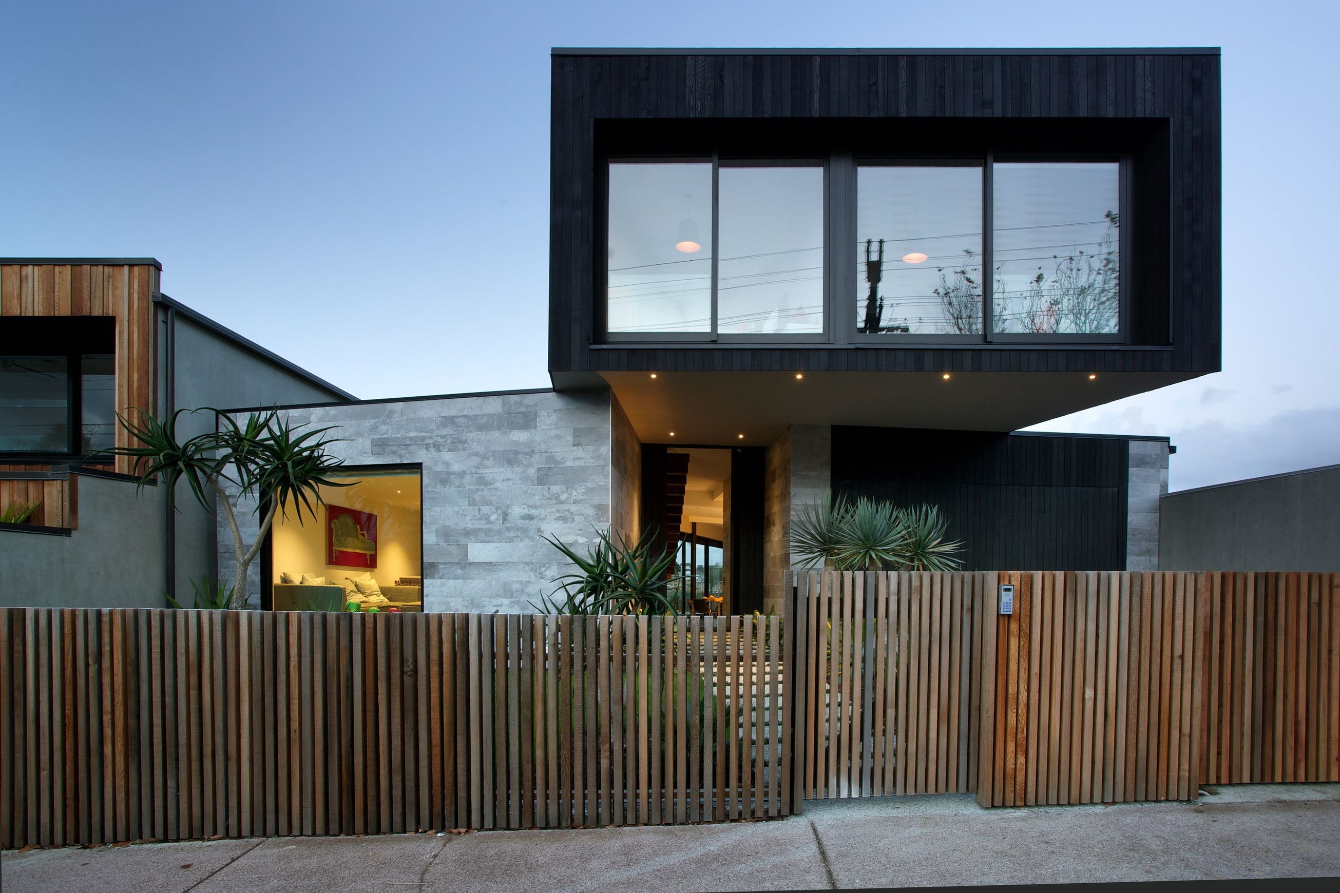 Vertical Shiplap Weatherboard System